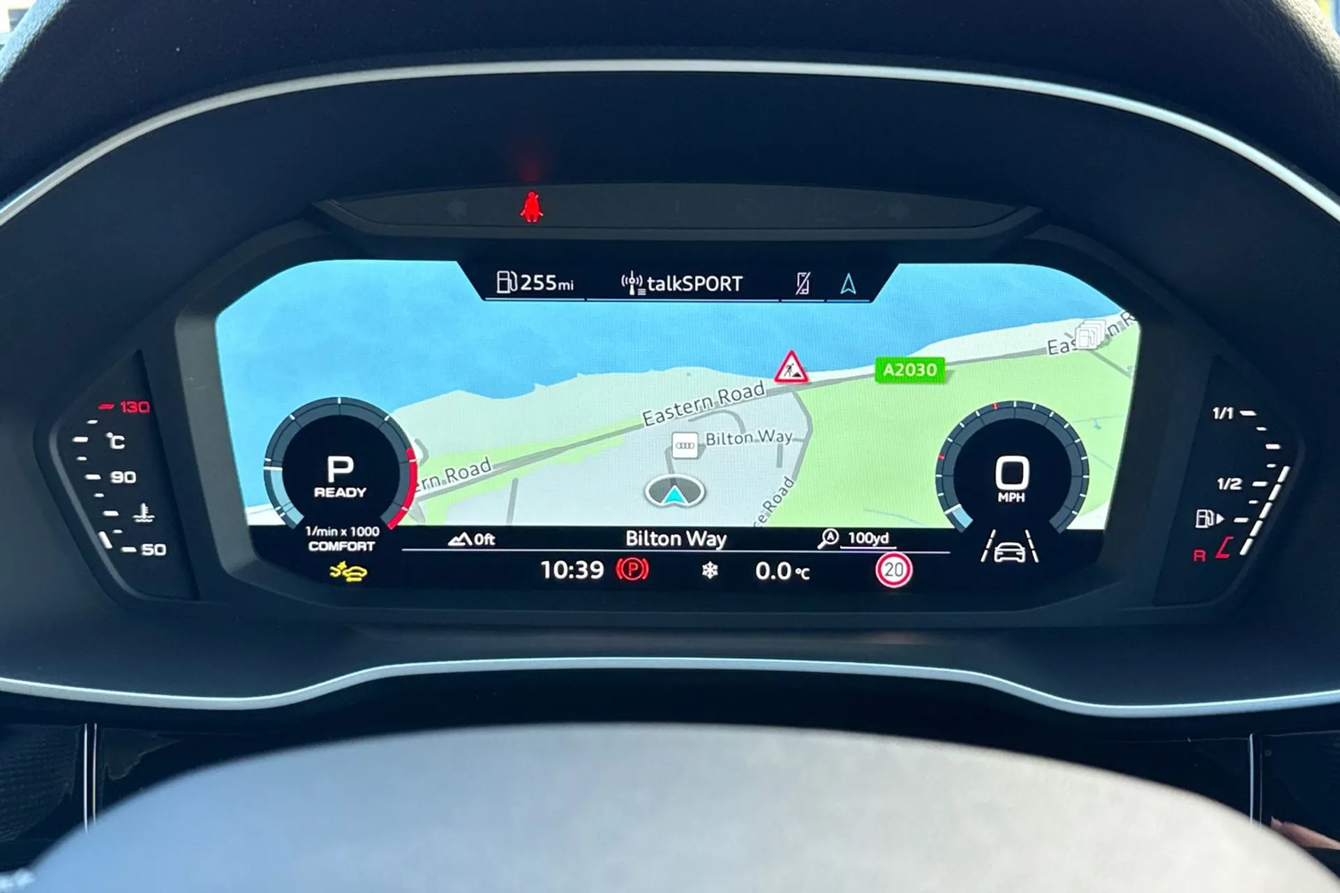 Audi Q3 thumbnail image number 22