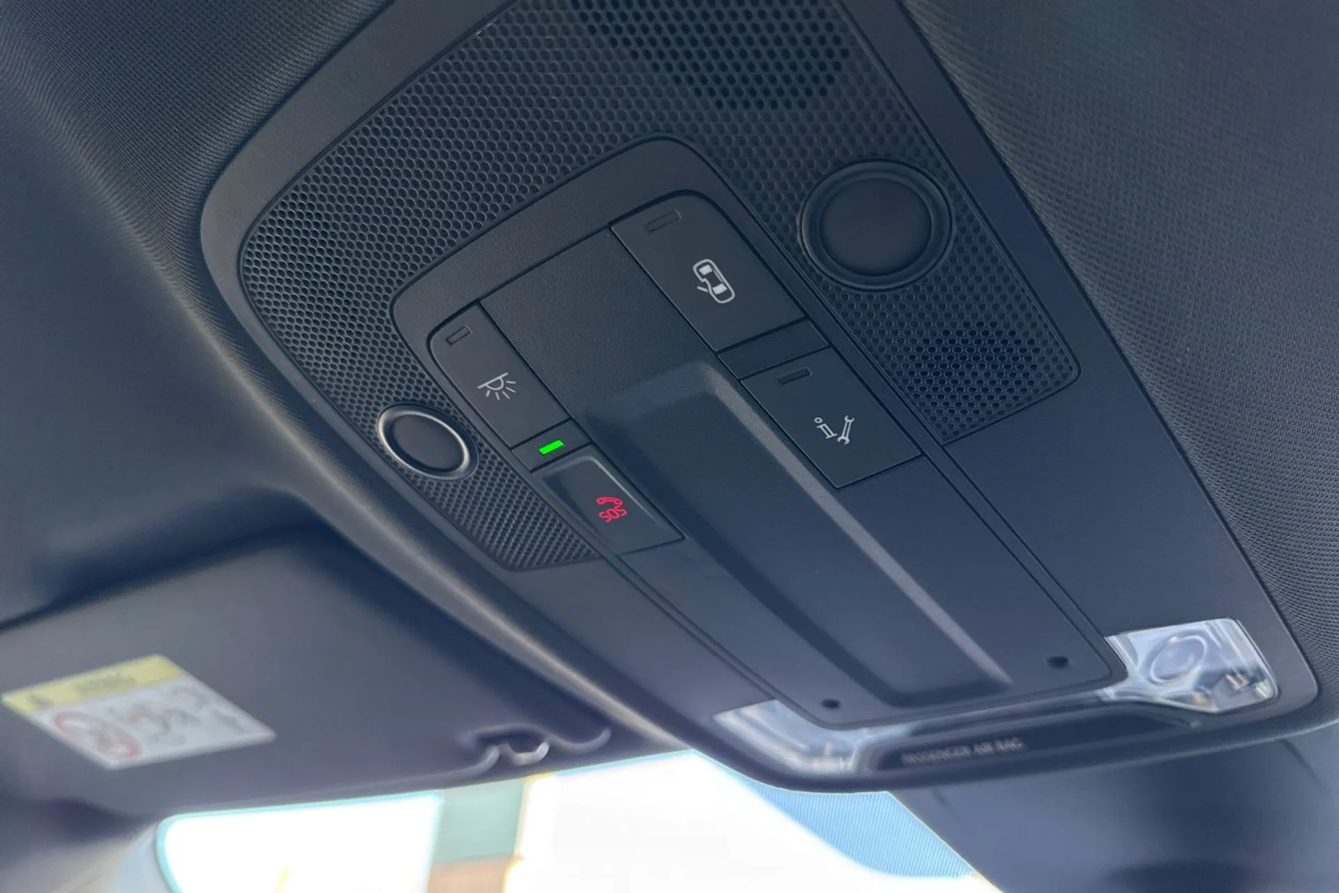 Audi Q3 thumbnail image number 50