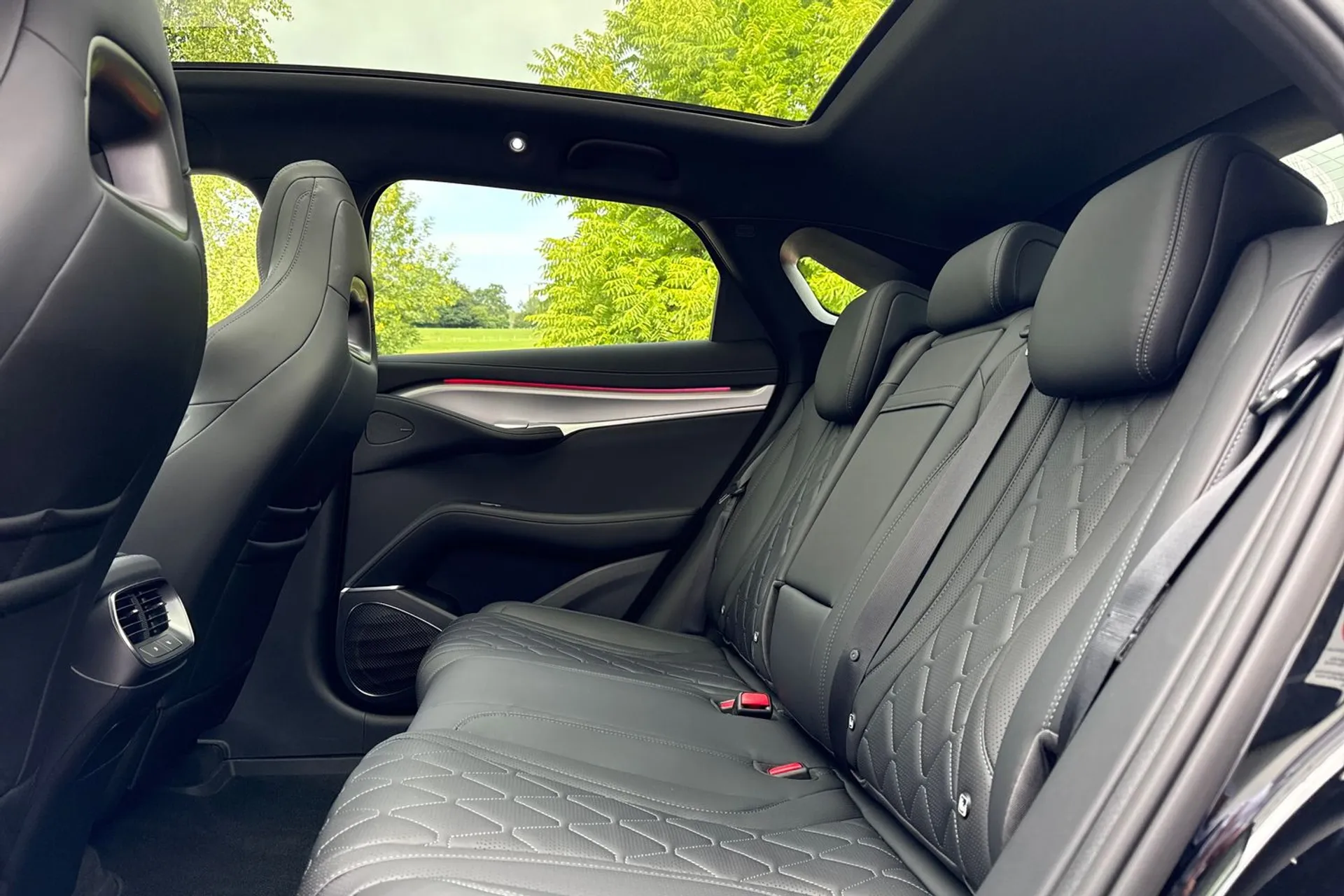 BYD SEALION 7 thumbnail image number 27