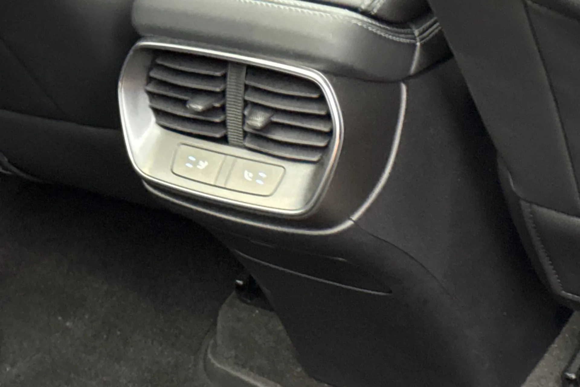 BYD SEALION 7 thumbnail image number 52