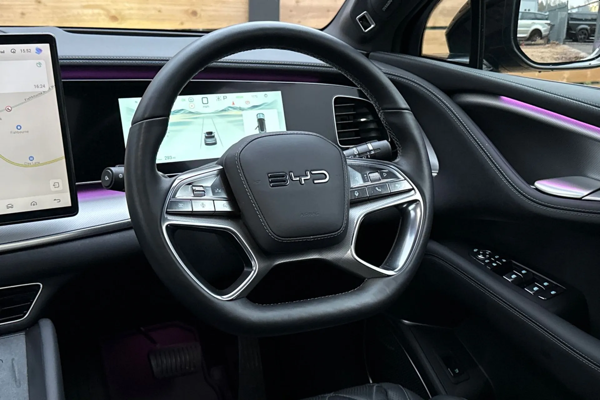 BYD SEALION 7 thumbnail image number 36