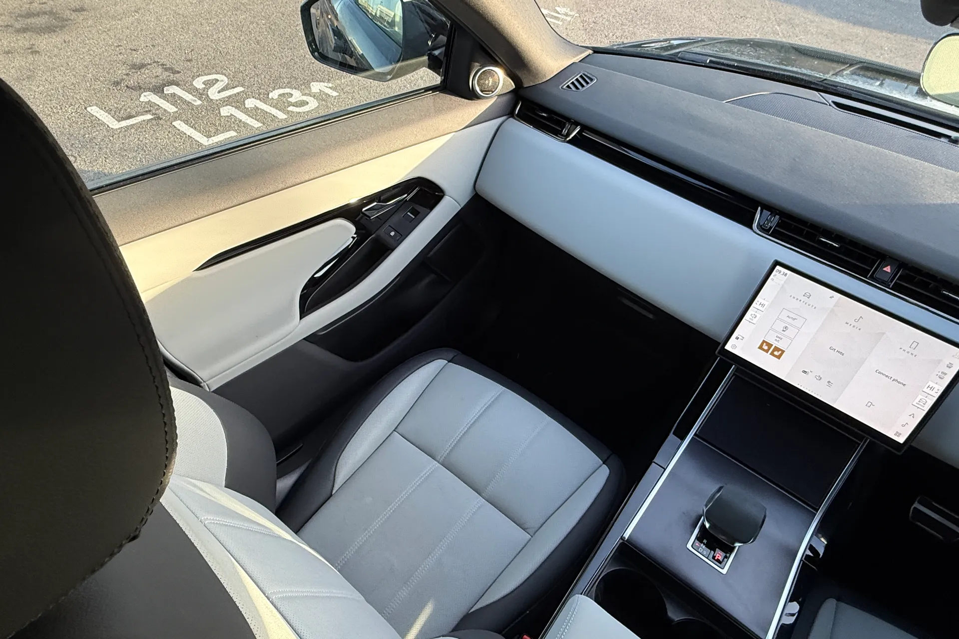 LAND ROVER RANGE ROVER EVOQUE thumbnail image number 18