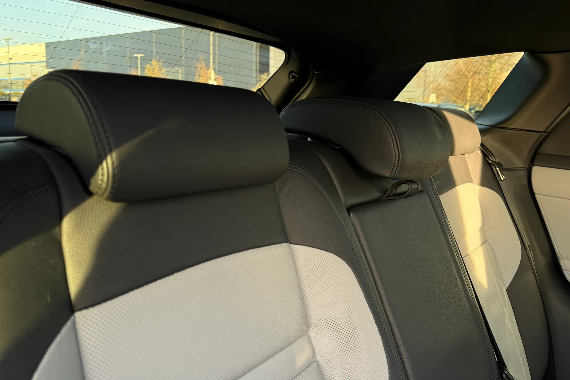 LAND ROVER RANGE ROVER EVOQUE thumbnail image number 26