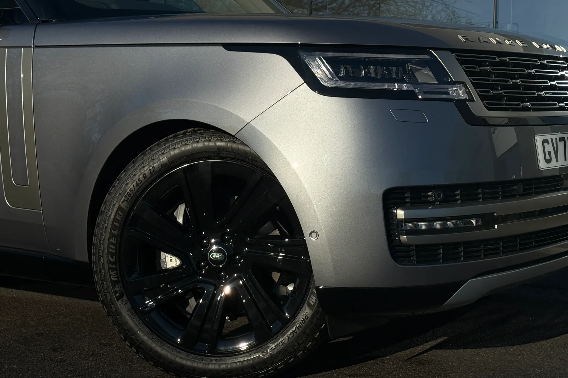 LAND ROVER RANGE ROVER thumbnail image number 14