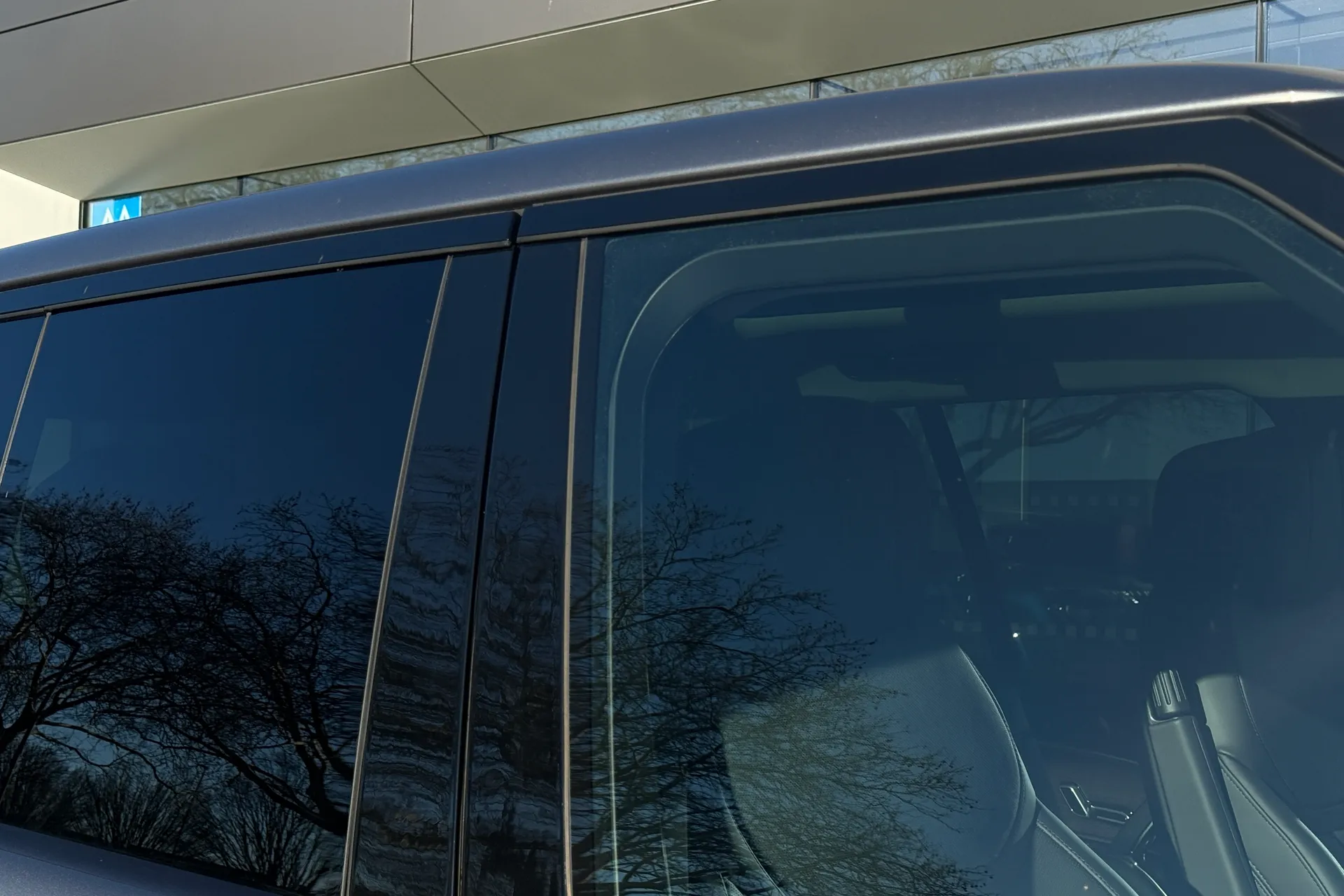 LAND ROVER RANGE ROVER thumbnail image number 38