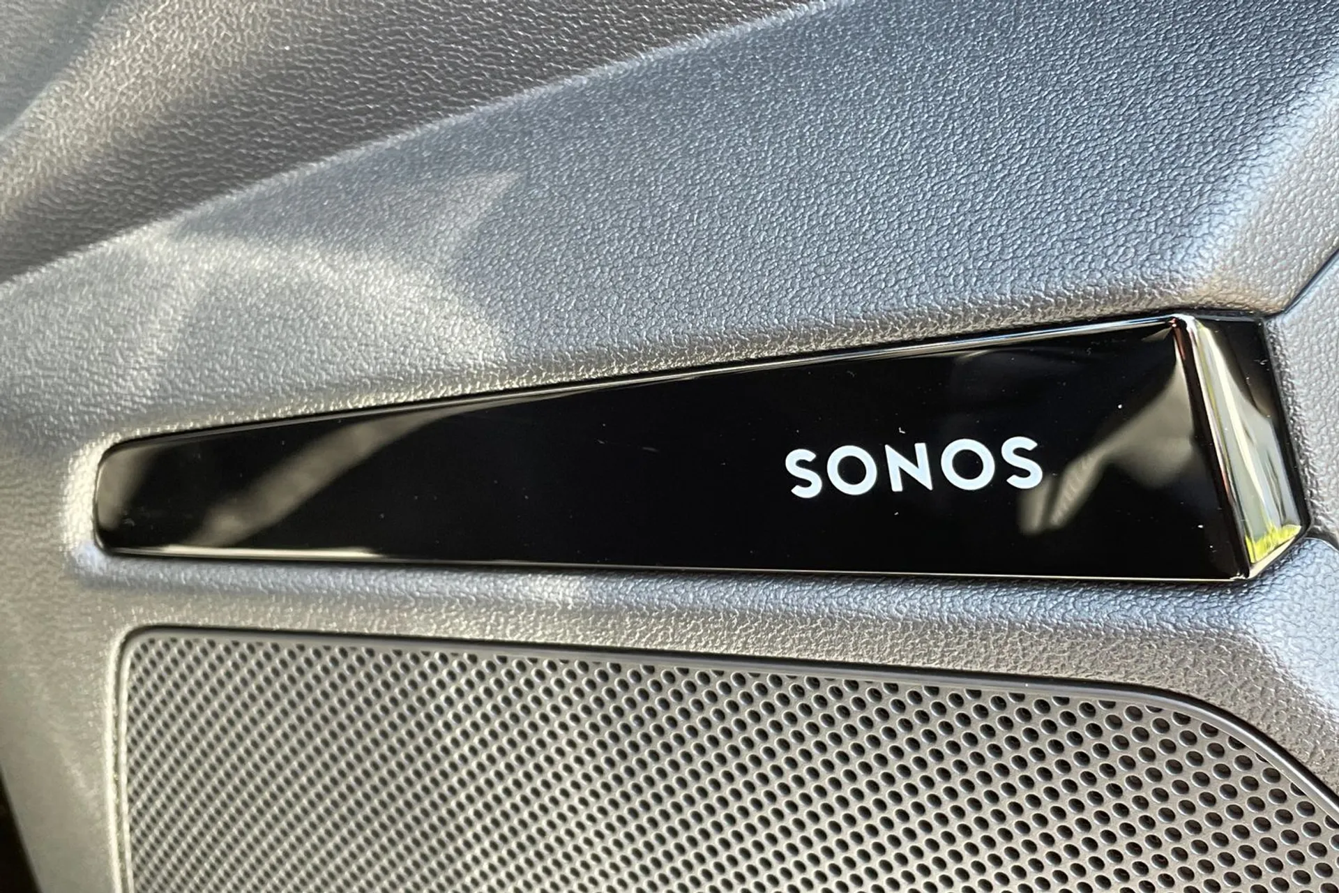 Audi RS3 thumbnail image number 5