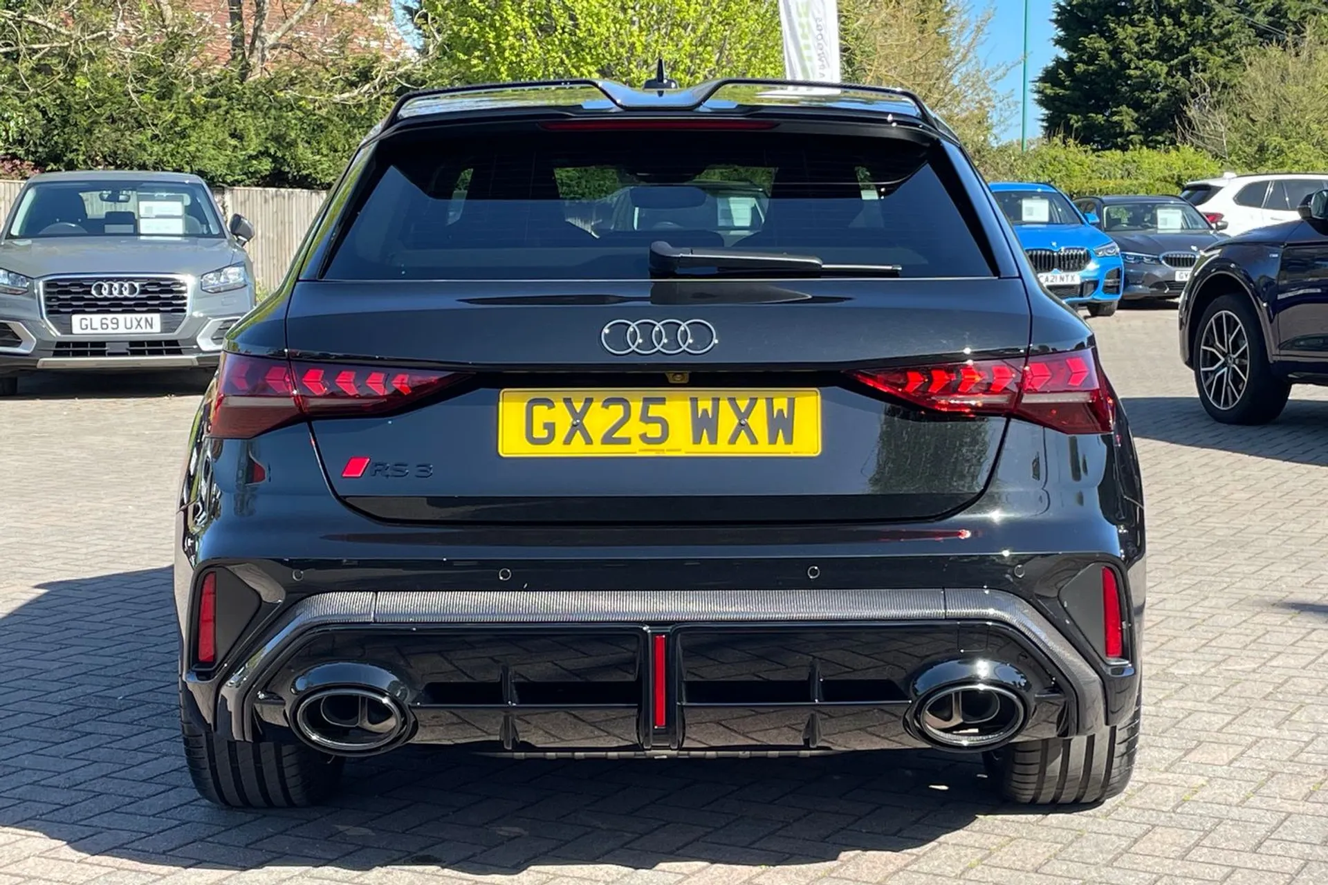 Audi RS3 thumbnail image number 10