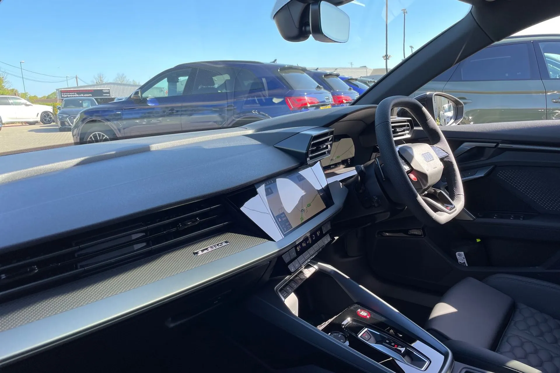Audi RS3 thumbnail image number 25