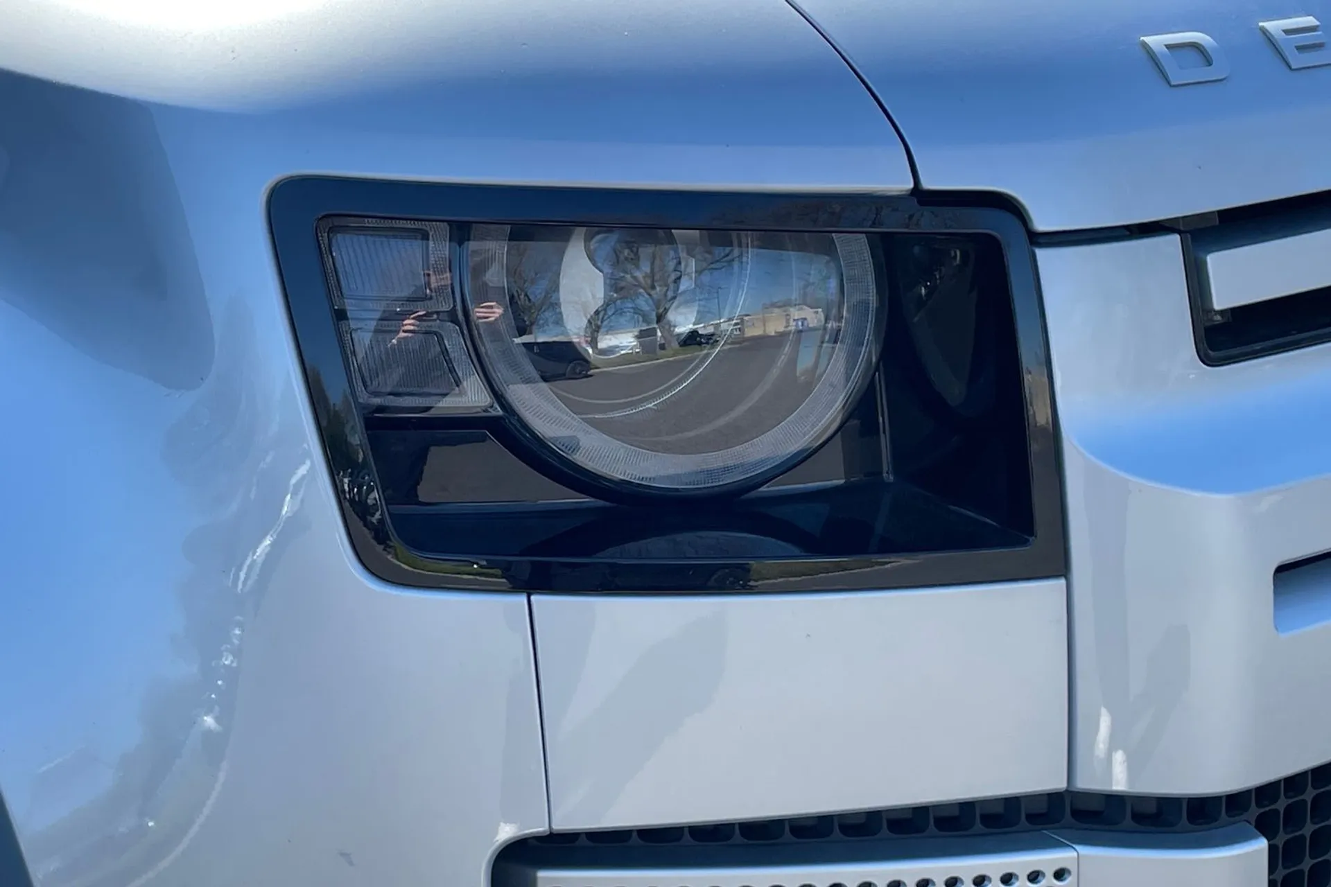 LAND ROVER DEFENDER thumbnail image number 64