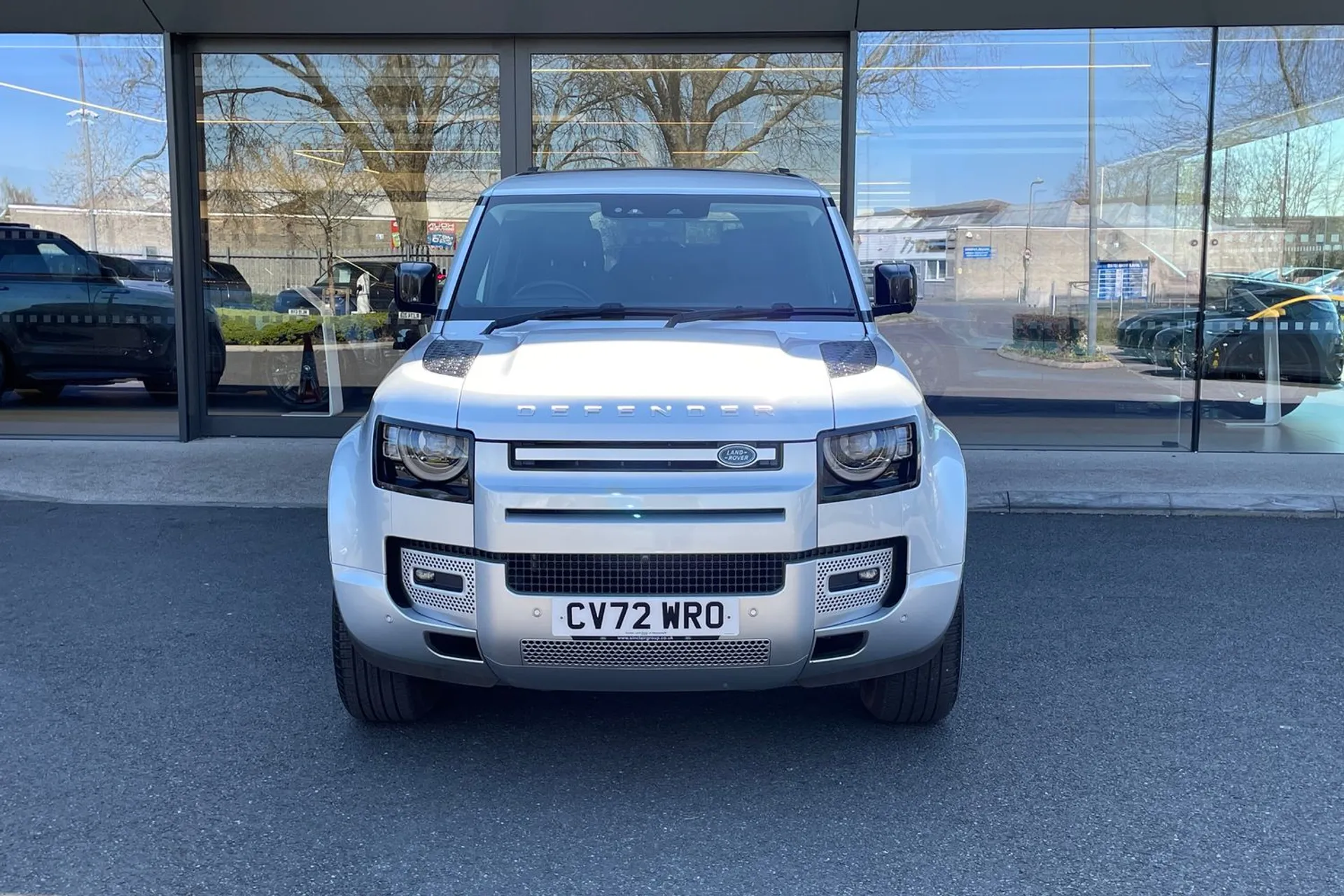 LAND ROVER DEFENDER thumbnail image number 6