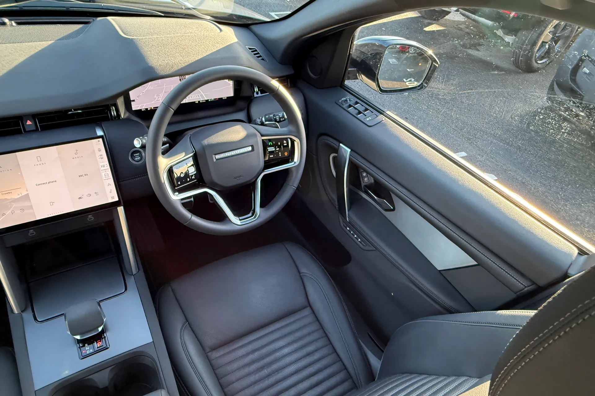 LAND ROVER DISCOVERY SPORT thumbnail image number 26