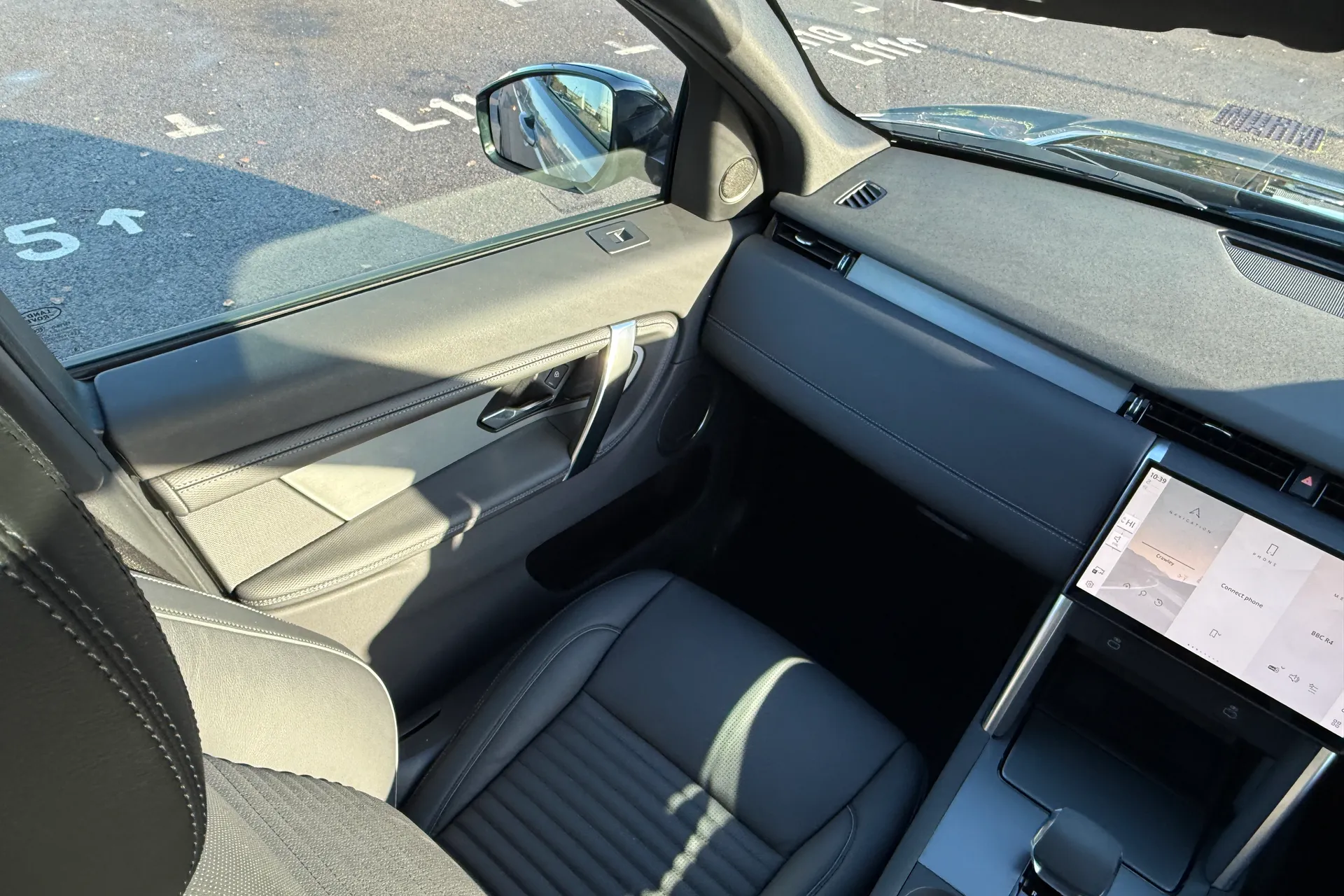 LAND ROVER DISCOVERY SPORT thumbnail image number 20