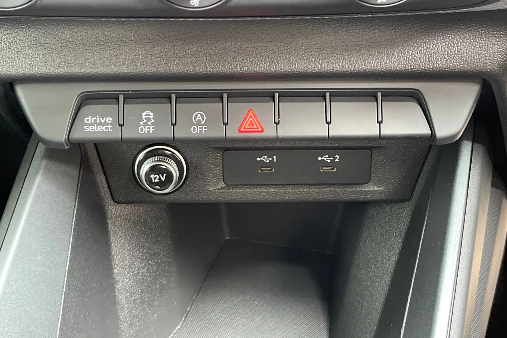 Audi A1 thumbnail image number 43