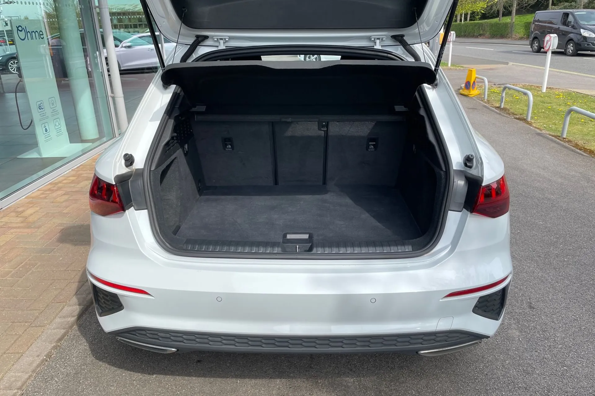 Audi A3 thumbnail image number 18