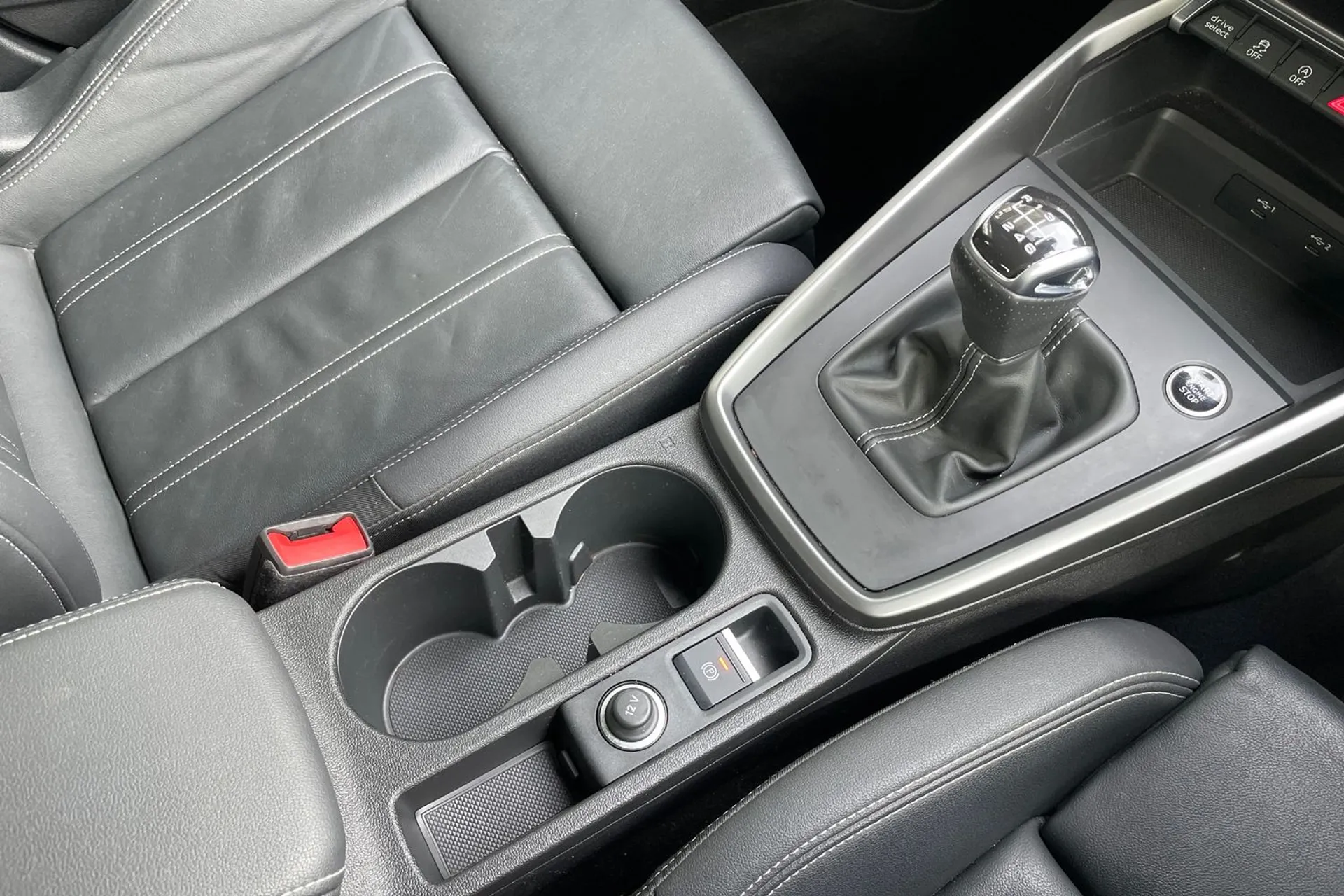Audi A3 thumbnail image number 40