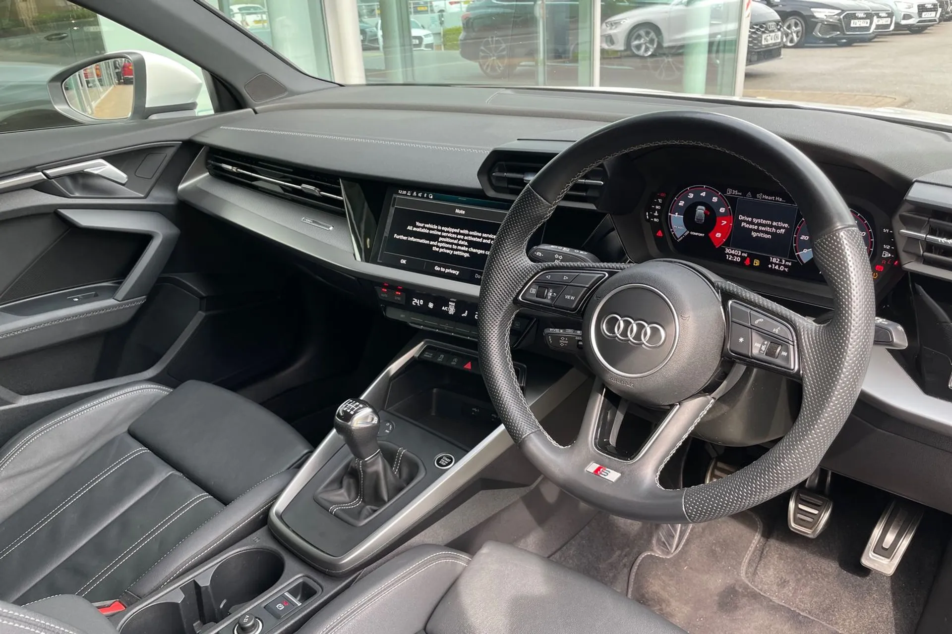 Audi A3 thumbnail image number 25