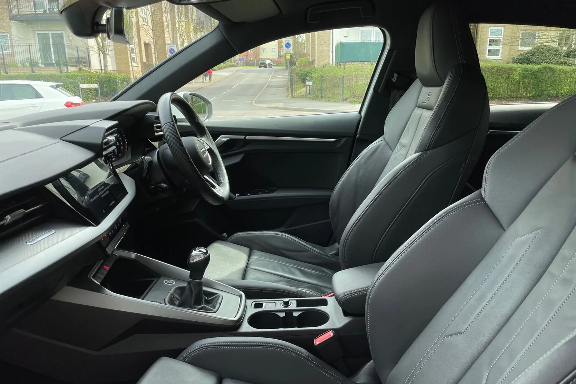 Audi A3 thumbnail image number 27