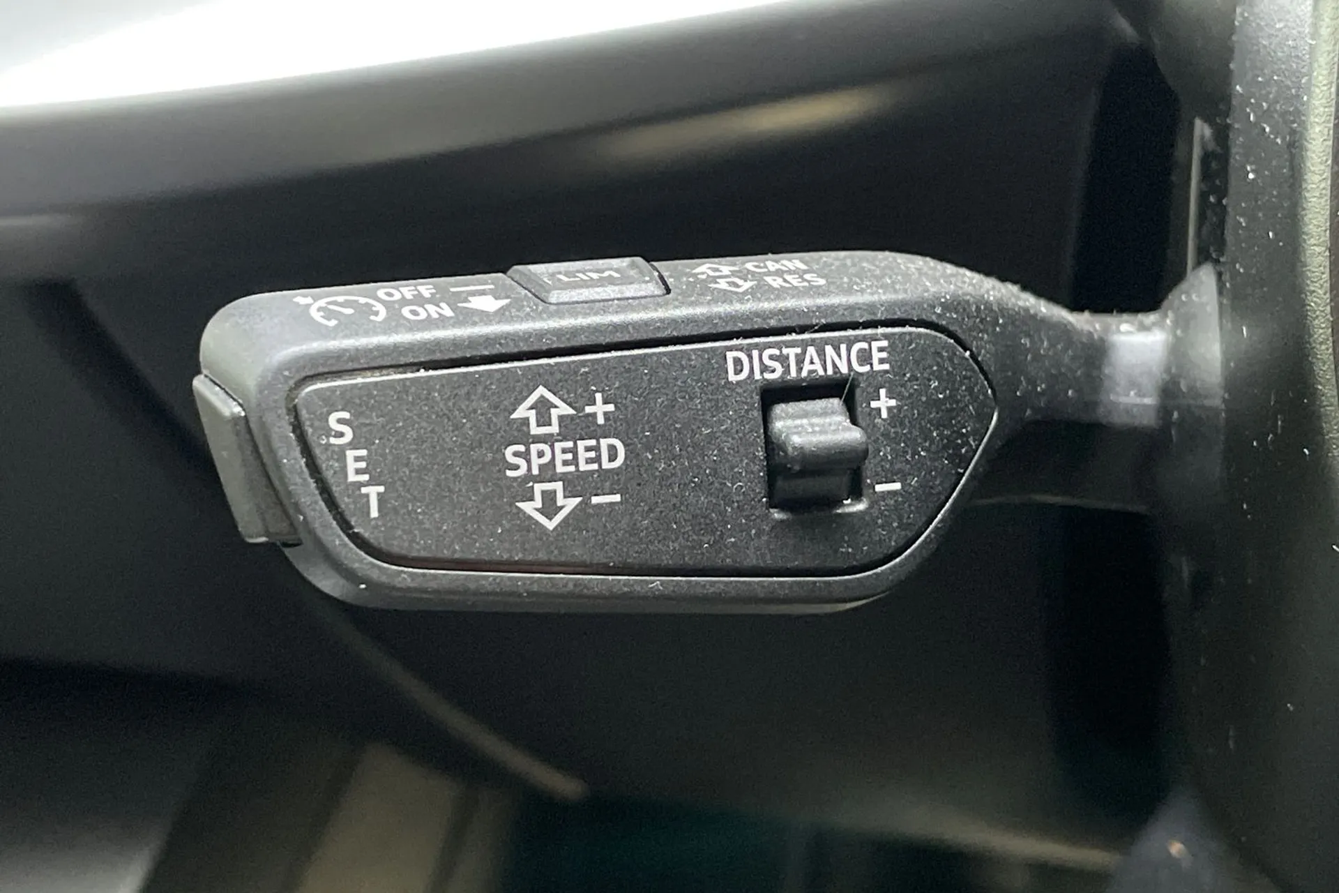 Audi A3 thumbnail image number 37