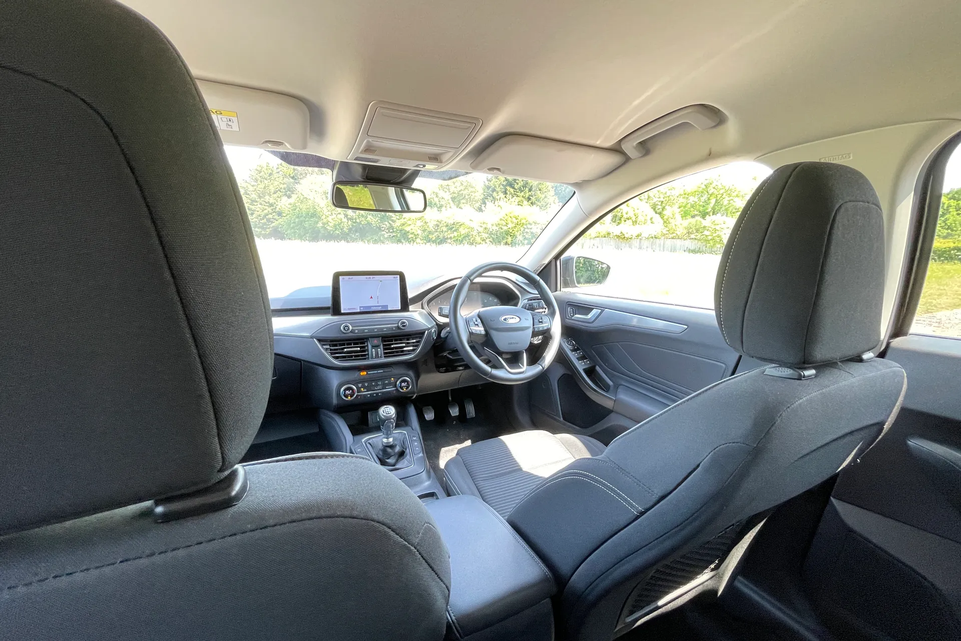 FORD FOCUS thumbnail image number 4