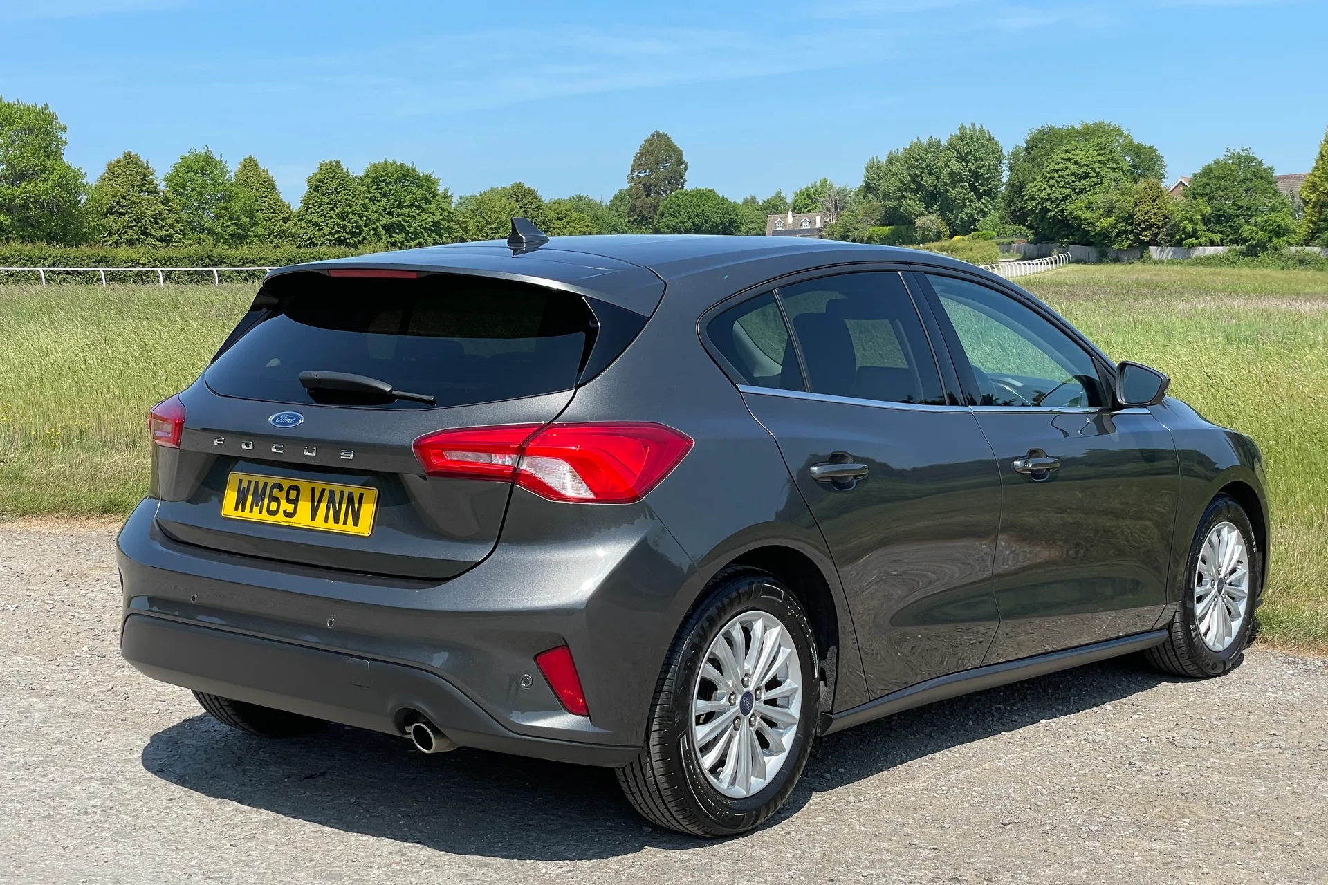 FORD FOCUS thumbnail image number 18