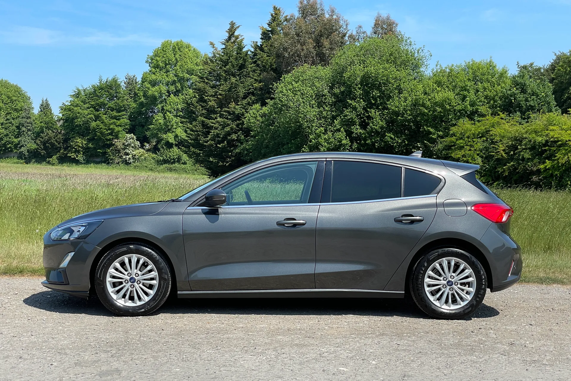 FORD FOCUS thumbnail image number 46