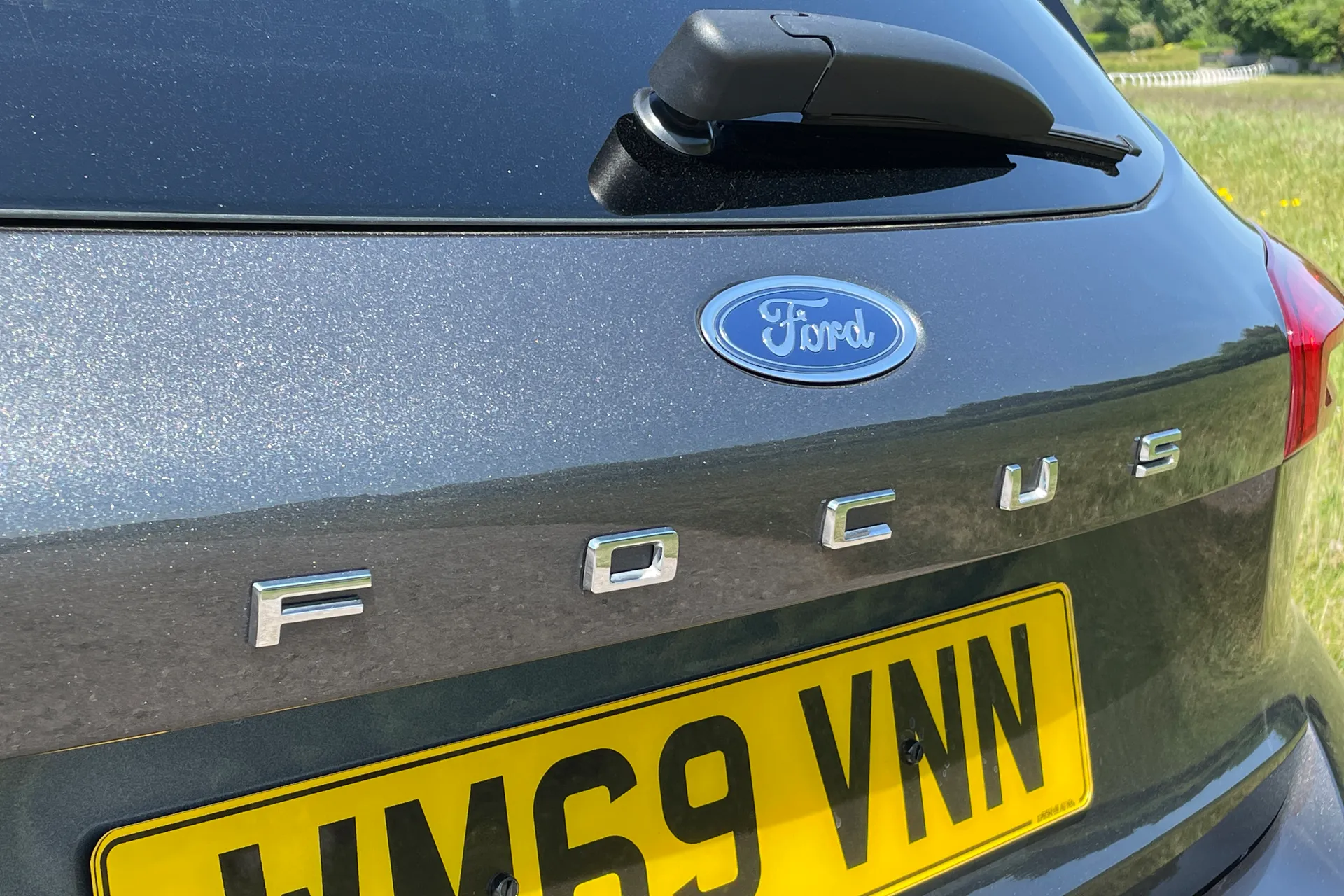 FORD FOCUS thumbnail image number 16