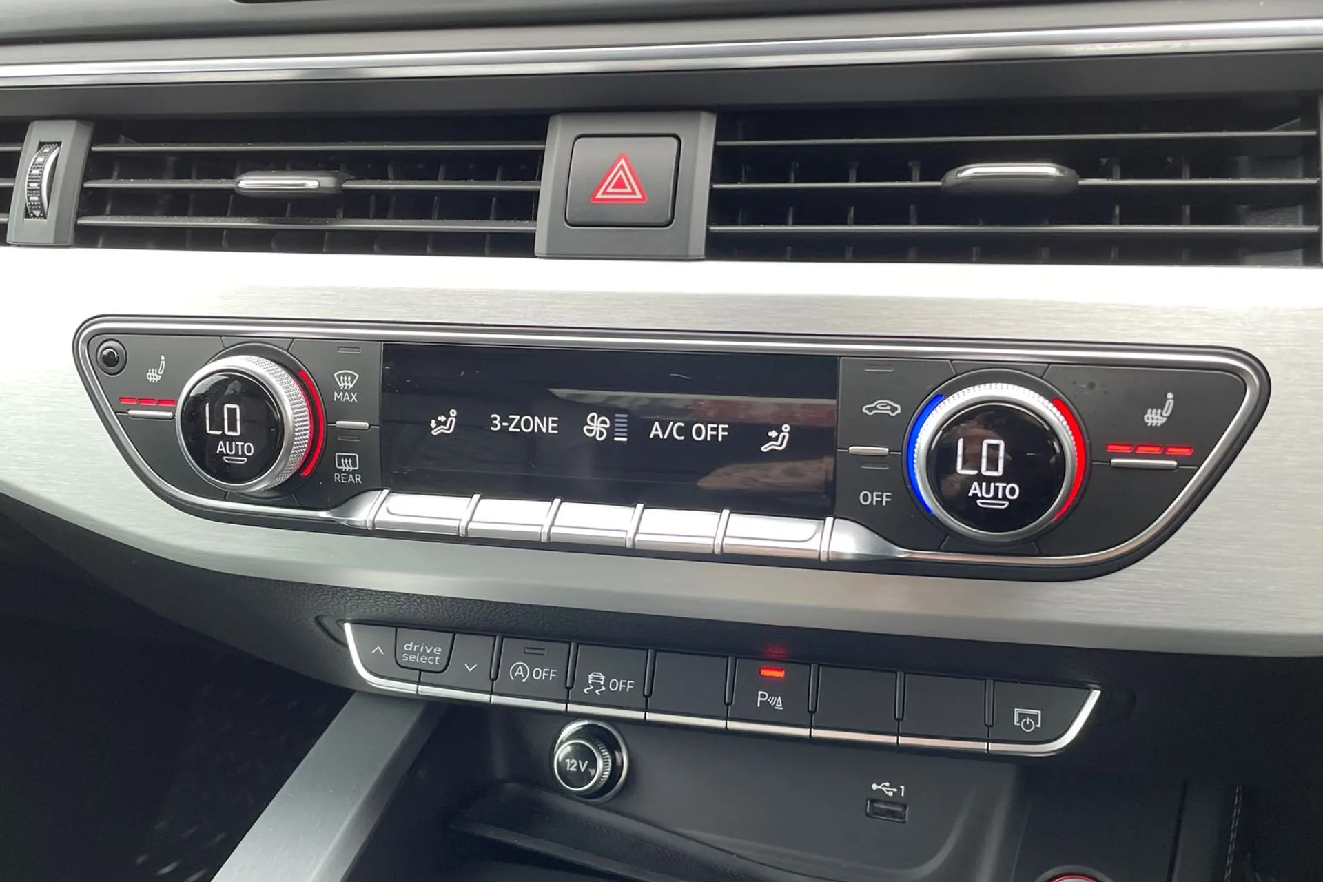 Audi A5 thumbnail image number 11