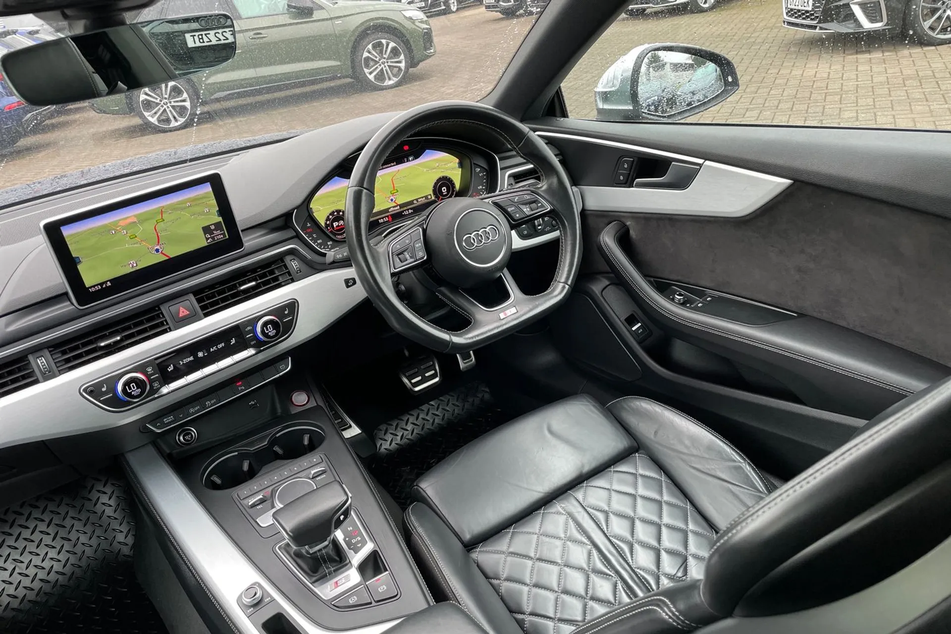 Audi A5 thumbnail image number 41