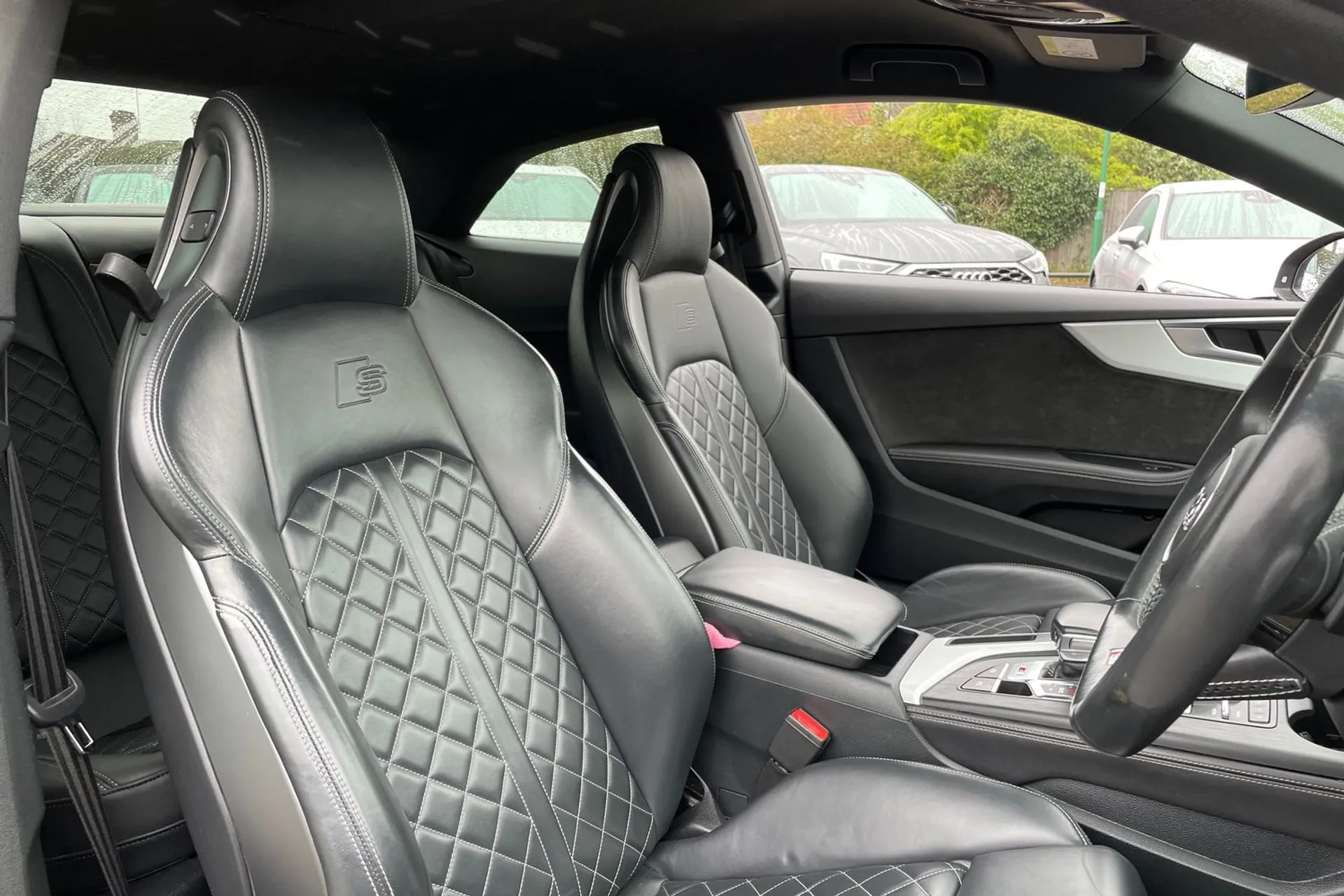 Audi A5 thumbnail image number 35