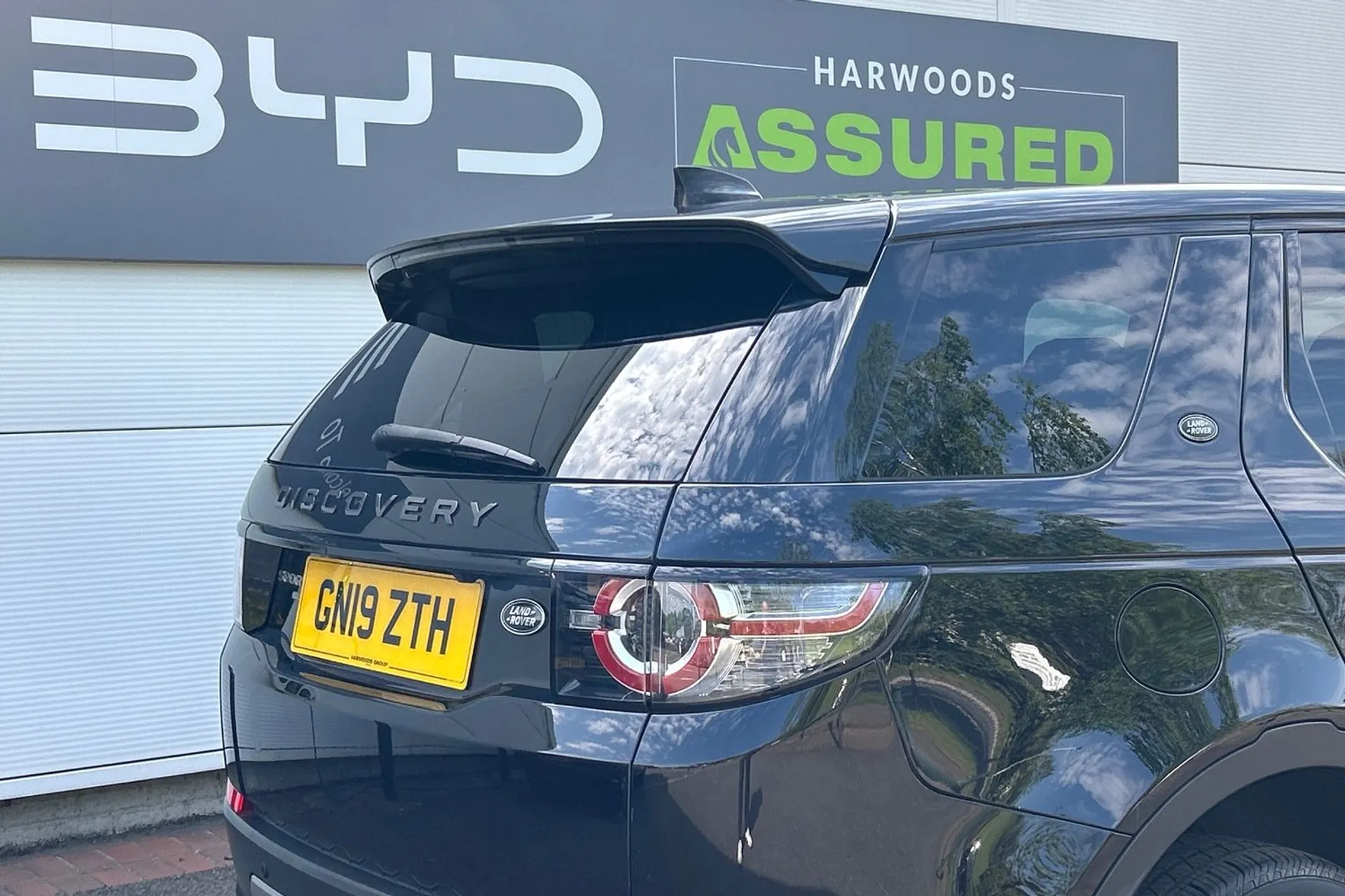 LAND ROVER DISCOVERY SPORT thumbnail image number 31