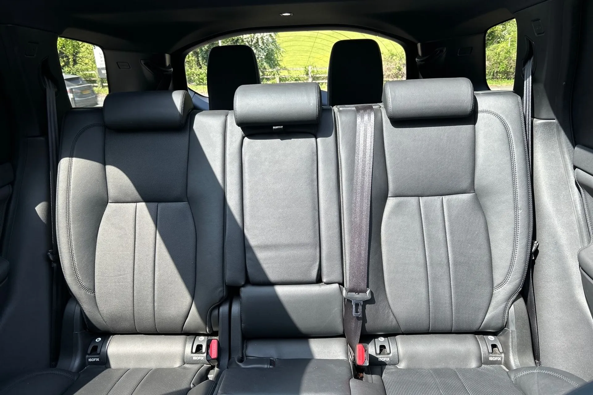 LAND ROVER DISCOVERY SPORT thumbnail image number 26