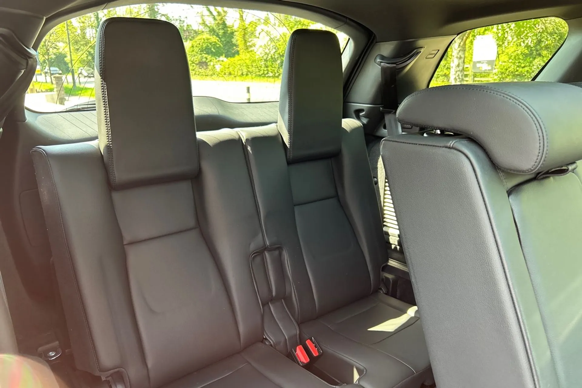 LAND ROVER DISCOVERY SPORT thumbnail image number 10