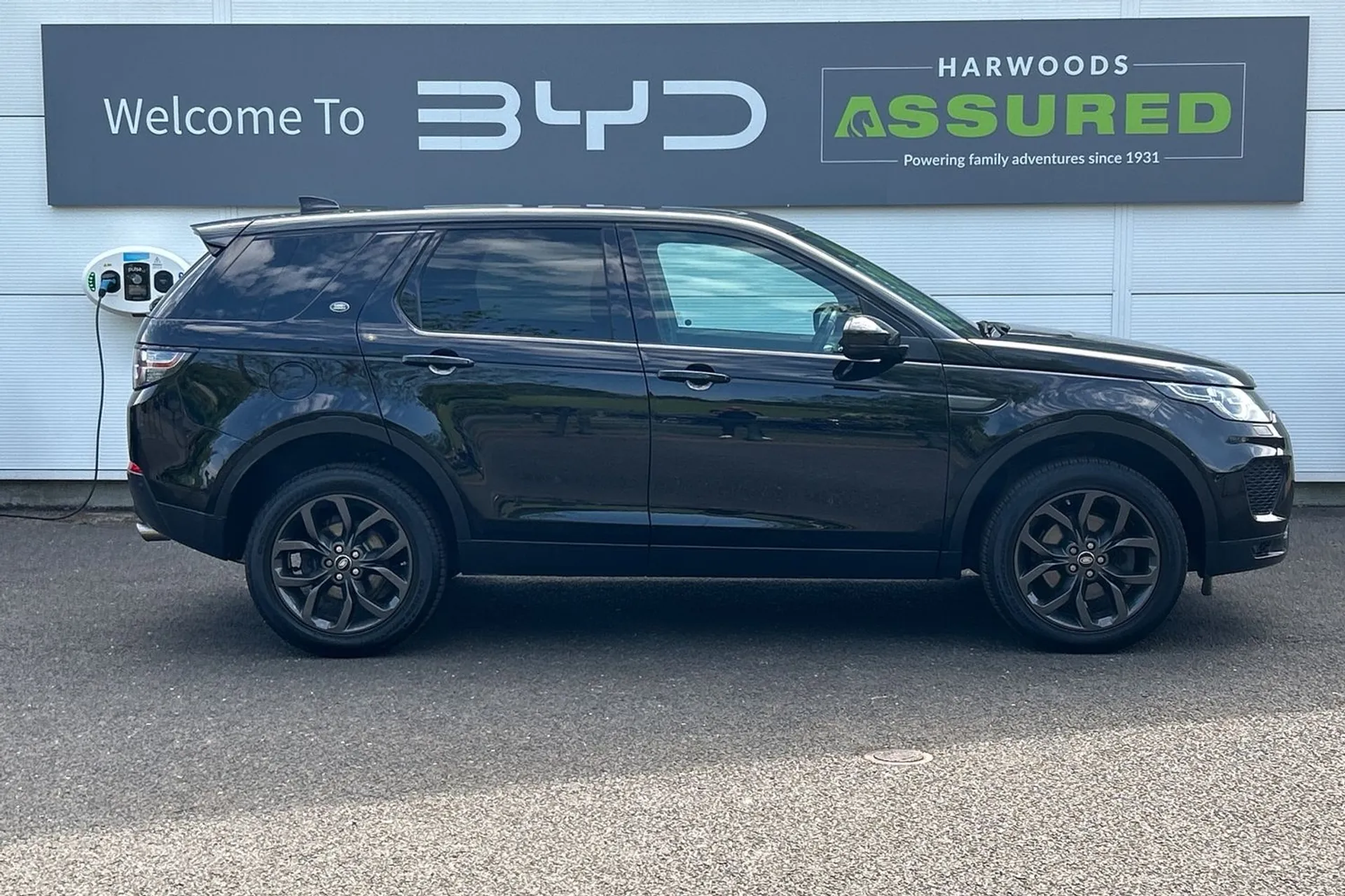 LAND ROVER DISCOVERY SPORT thumbnail image number 2