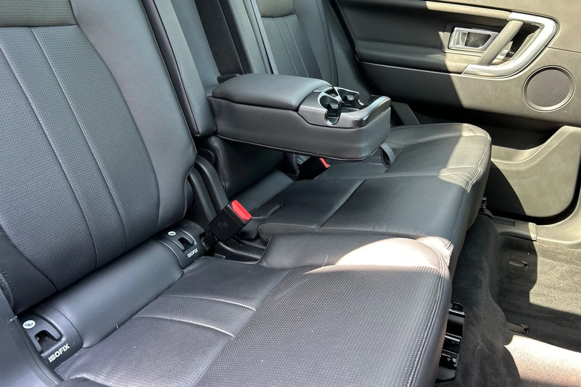 LAND ROVER DISCOVERY SPORT thumbnail image number 27