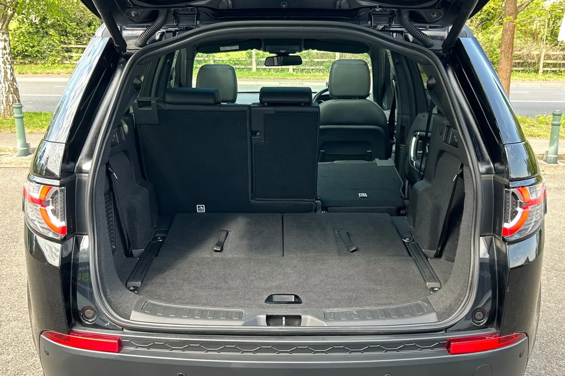 LAND ROVER DISCOVERY SPORT thumbnail image number 38
