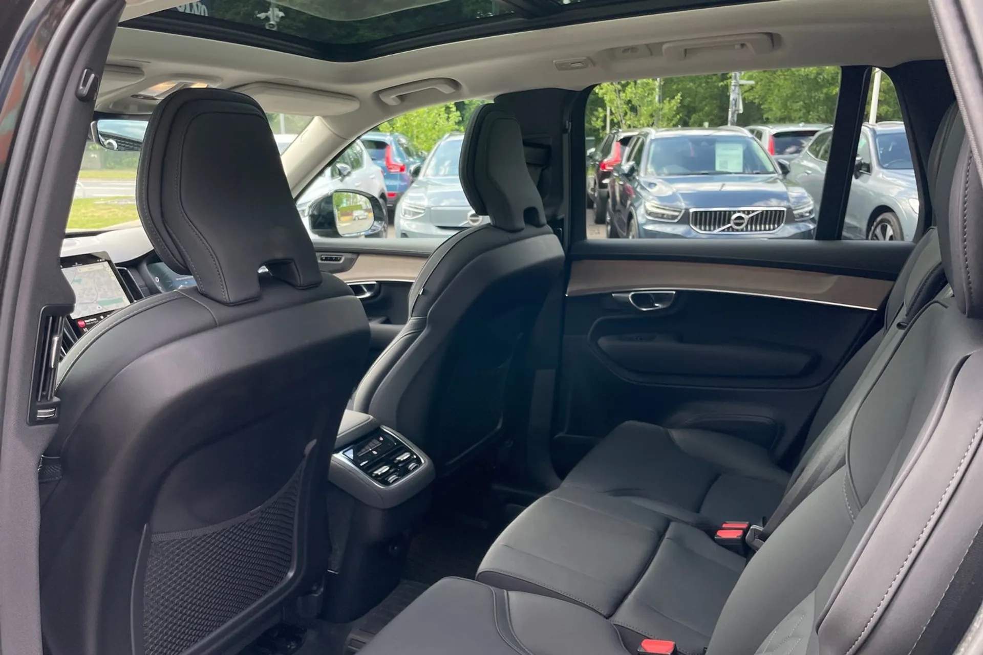 Volvo XC90 thumbnail image number 33