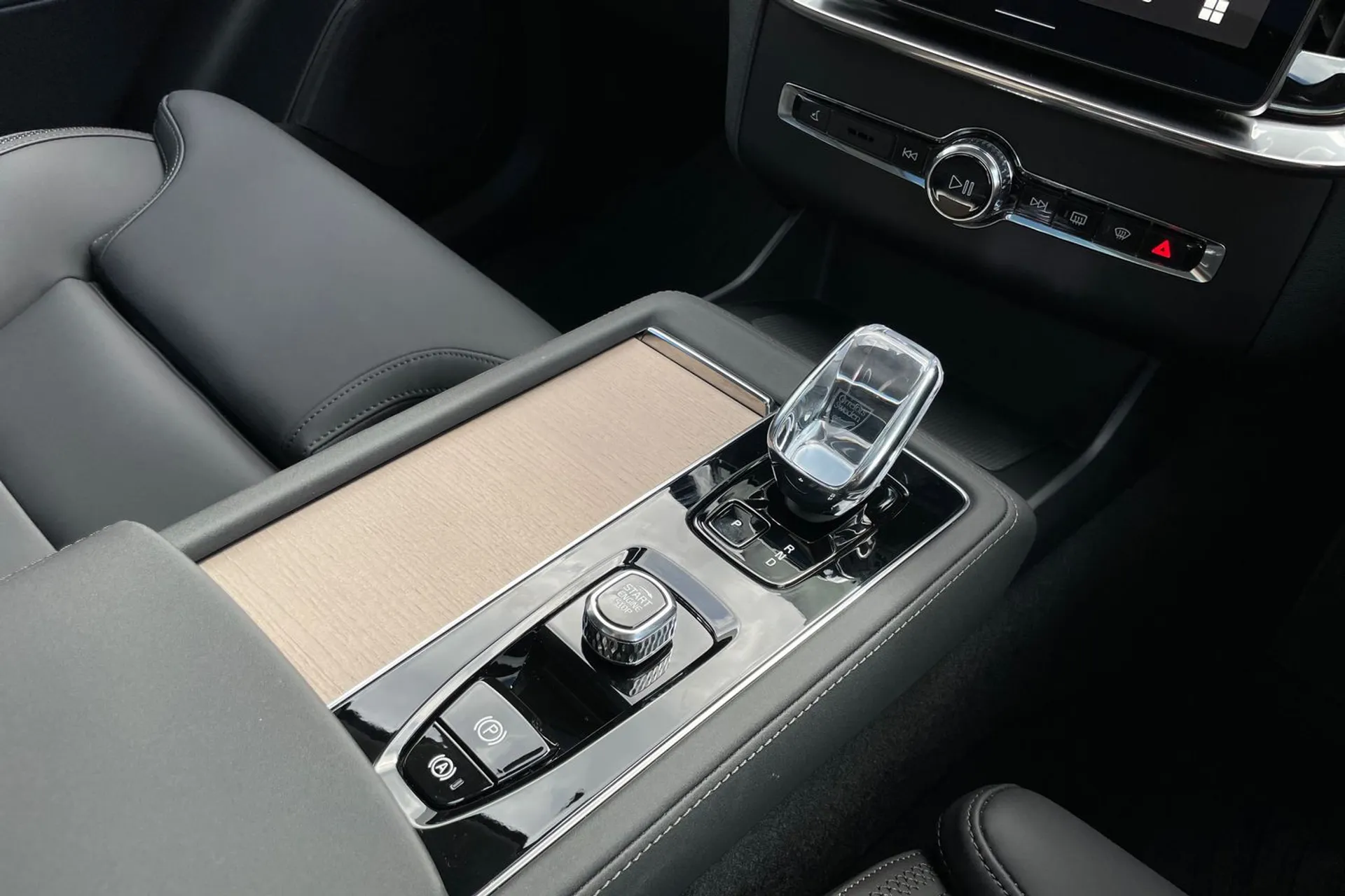 Volvo XC90 thumbnail image number 47