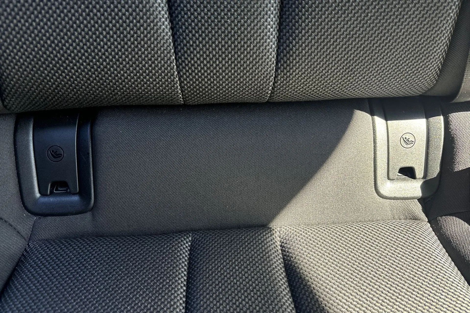 Audi A4 thumbnail image number 23