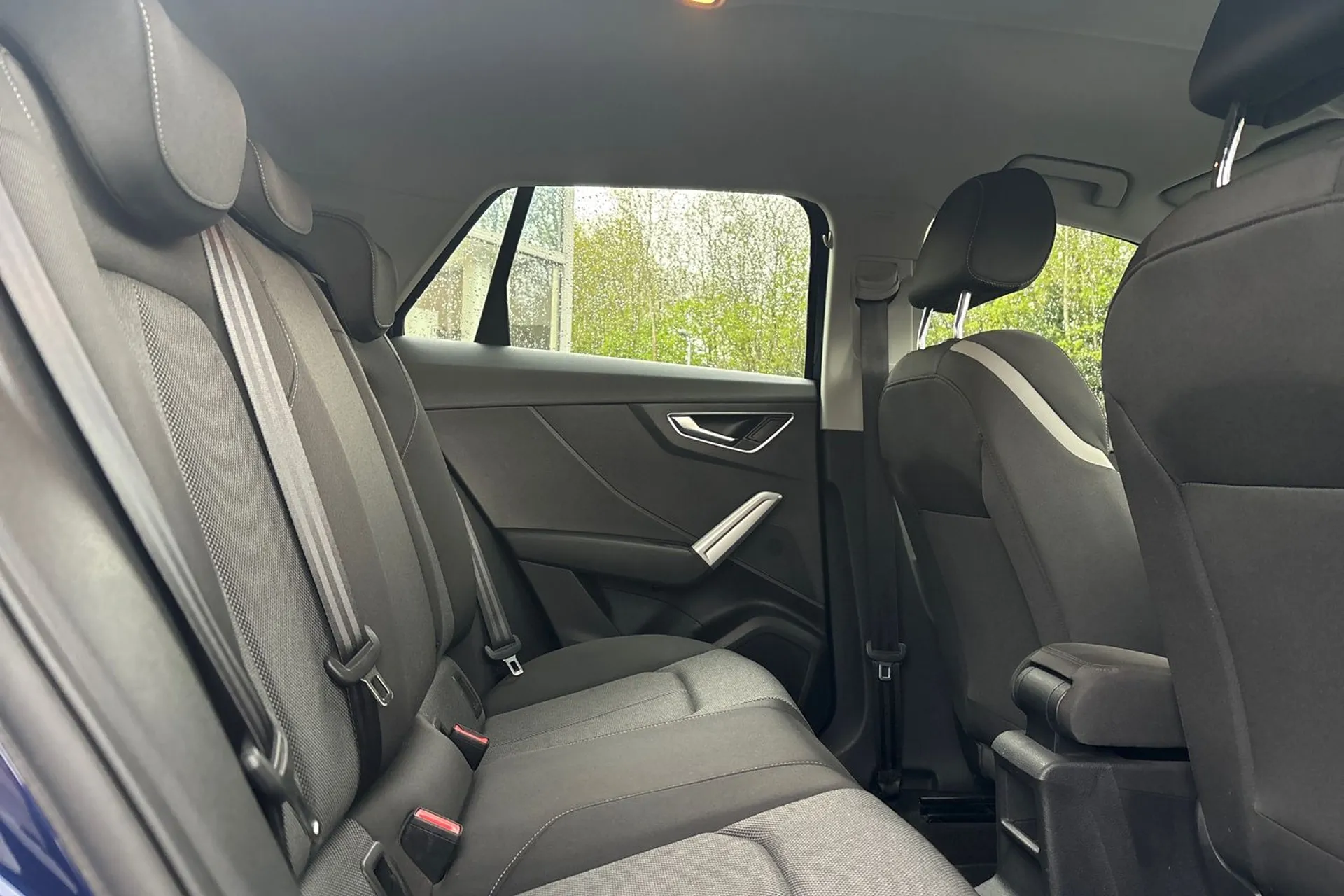 Audi Q2 thumbnail image number 21