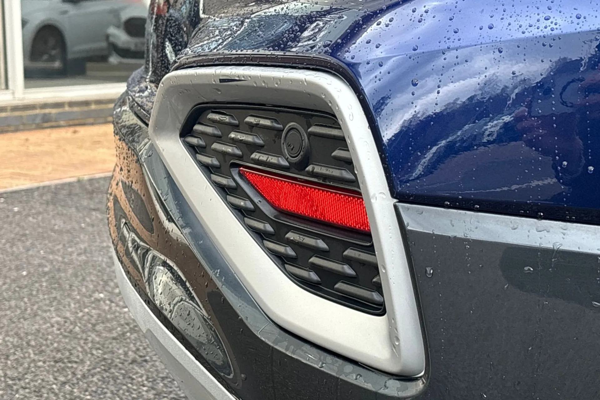 Audi Q2 thumbnail image number 16
