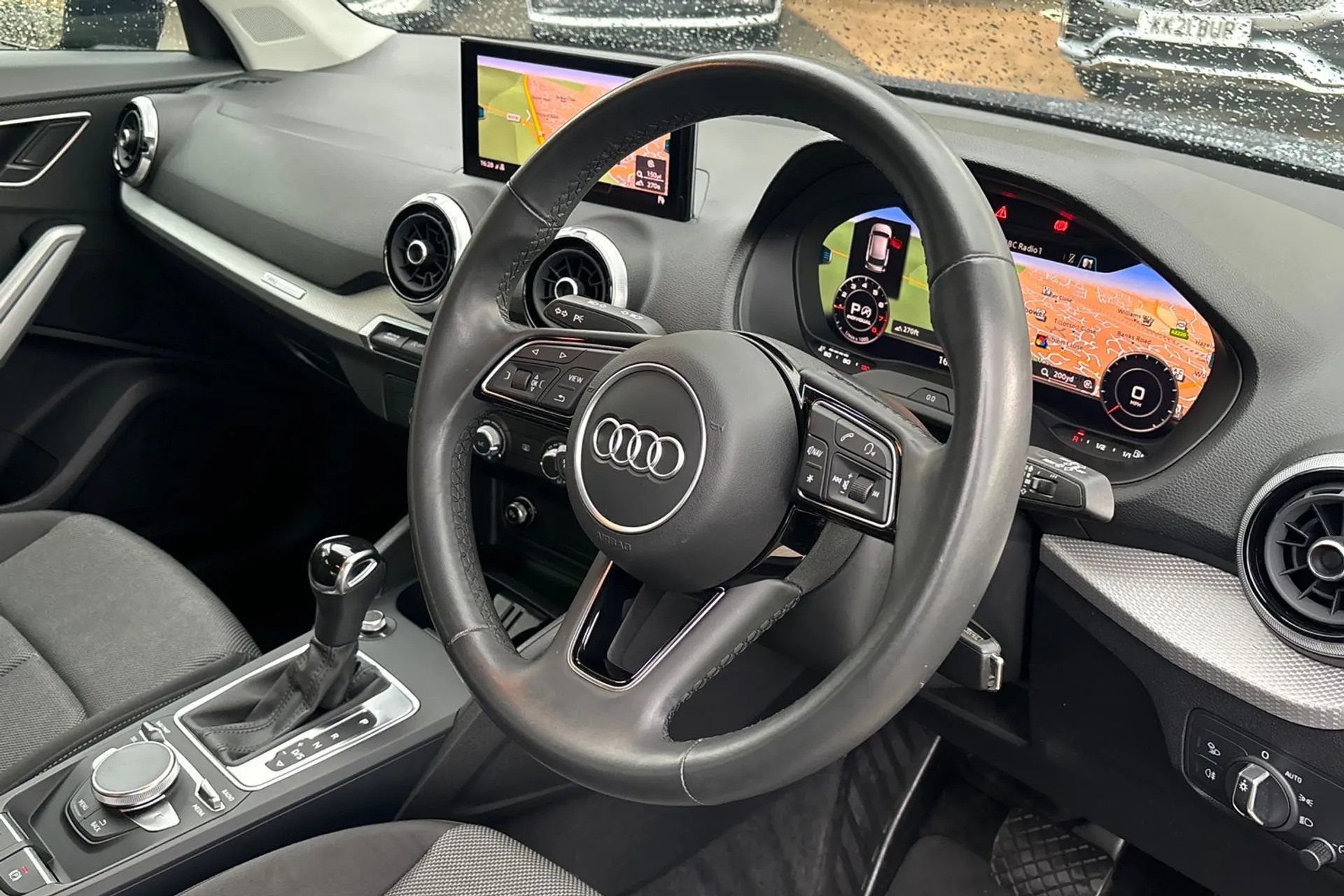Audi Q2 thumbnail image number 25