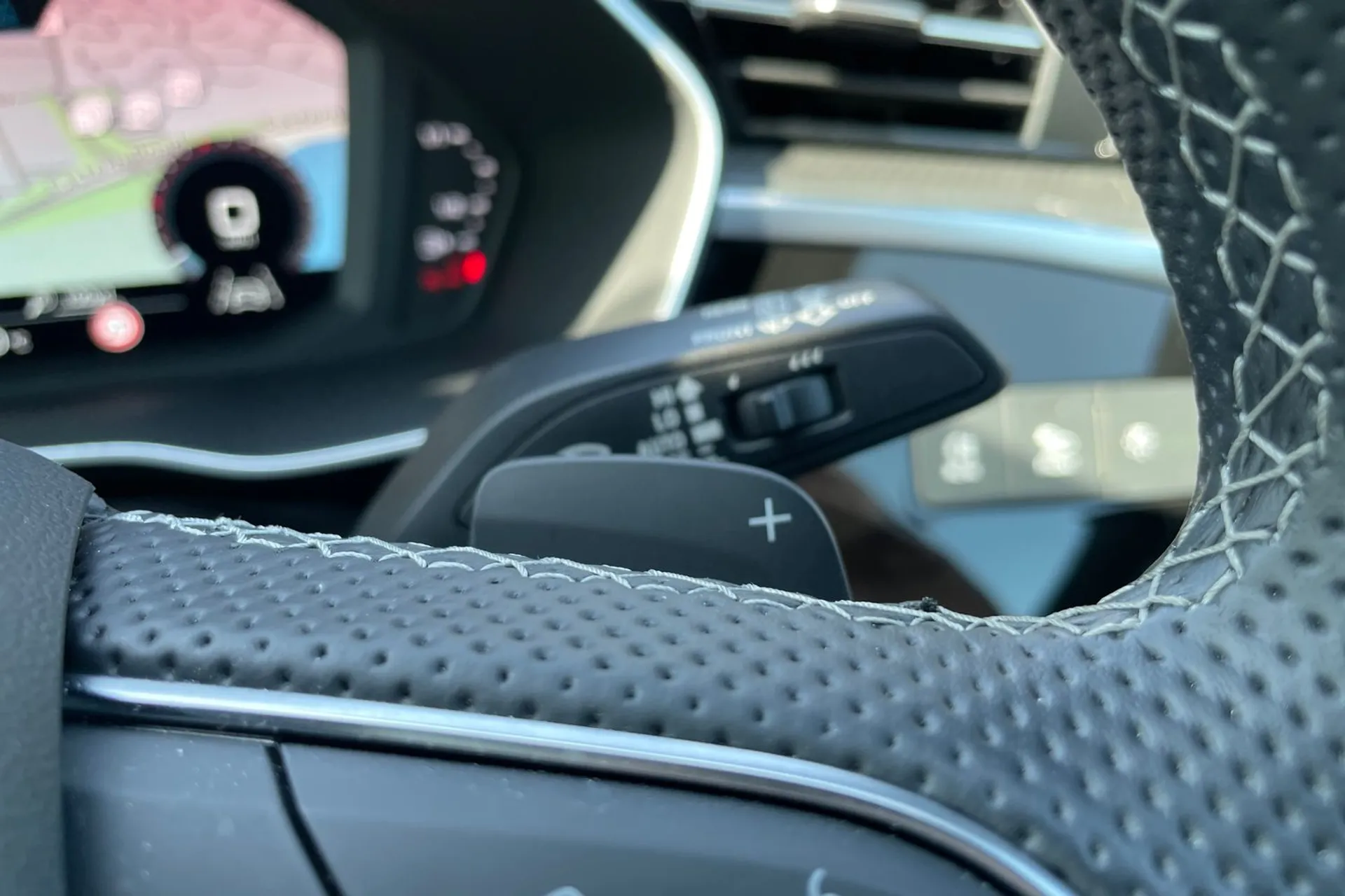 Audi Q3 thumbnail image number 54