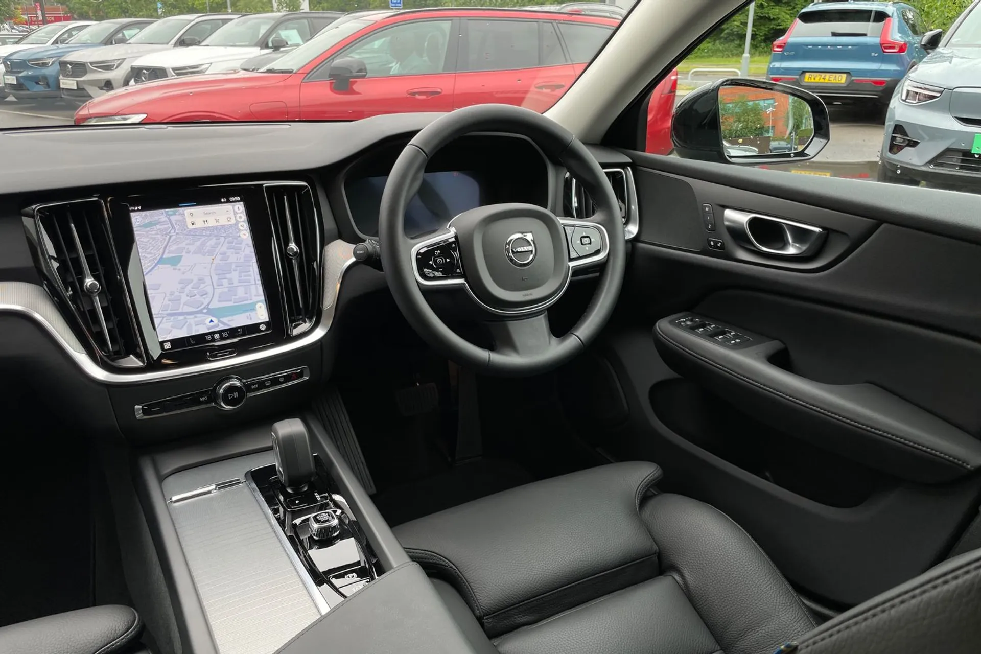Volvo V60 thumbnail image number 33