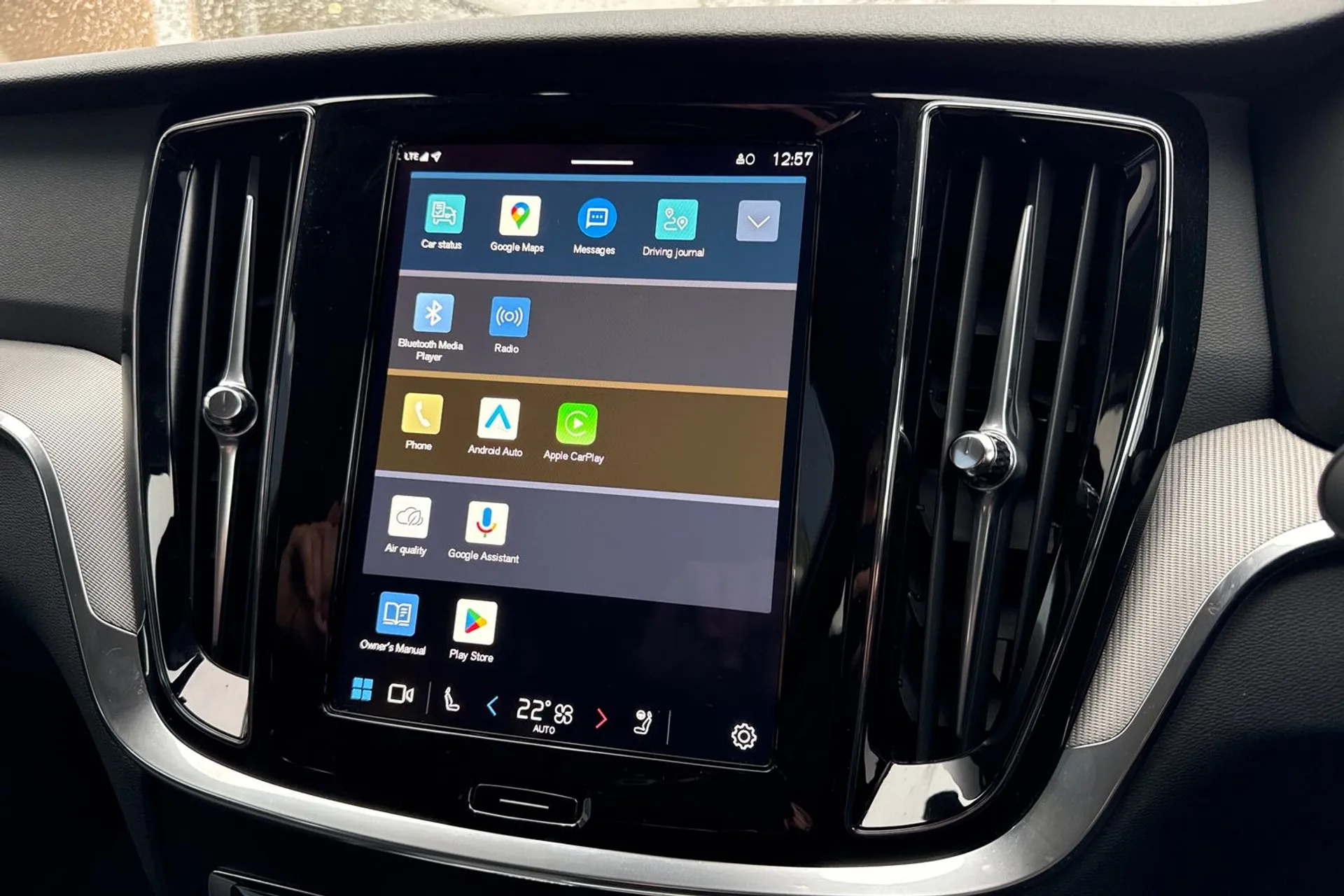 Volvo V60 thumbnail image number 40