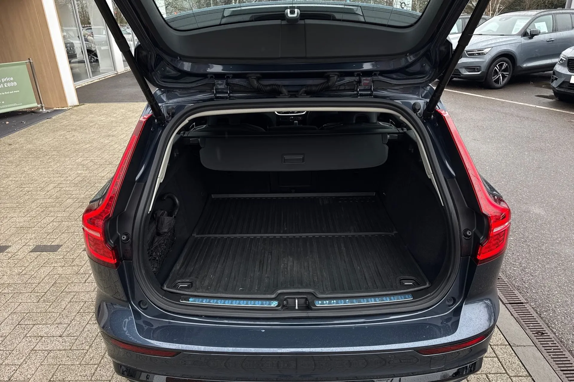 Volvo V60 thumbnail image number 20