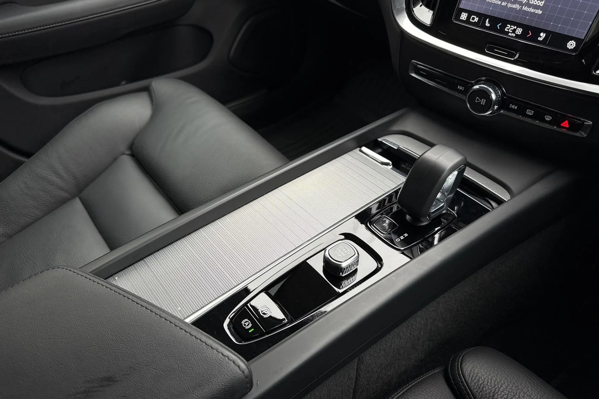 Volvo V60 thumbnail image number 42