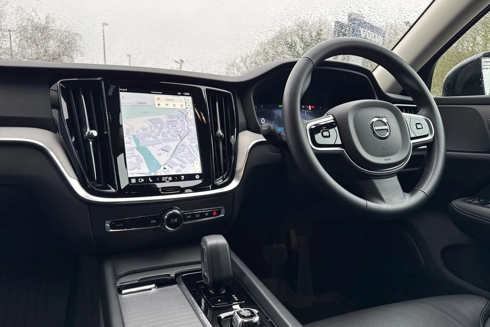 Volvo V60 thumbnail image number 35