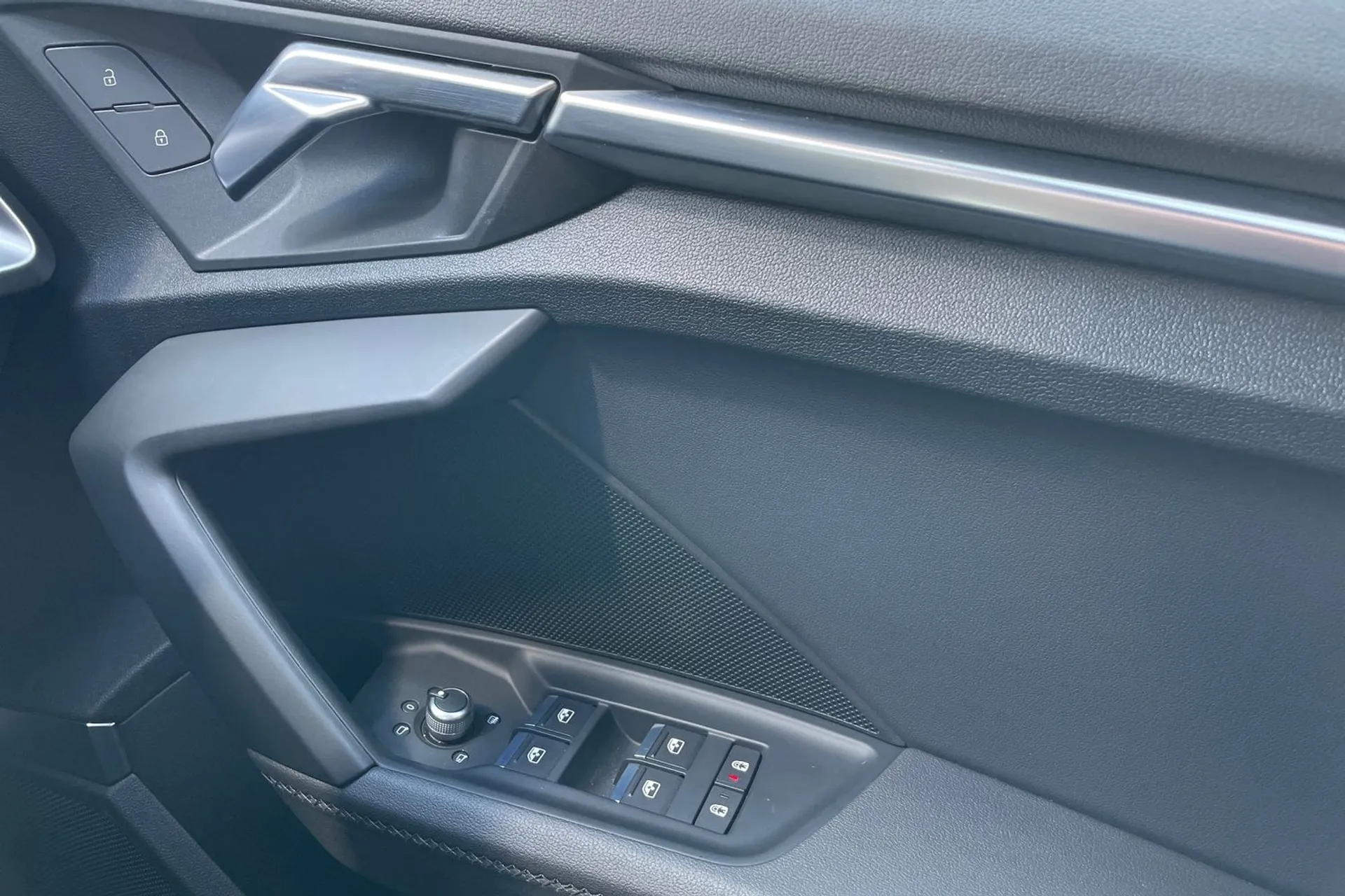 Audi A3 thumbnail image number 44