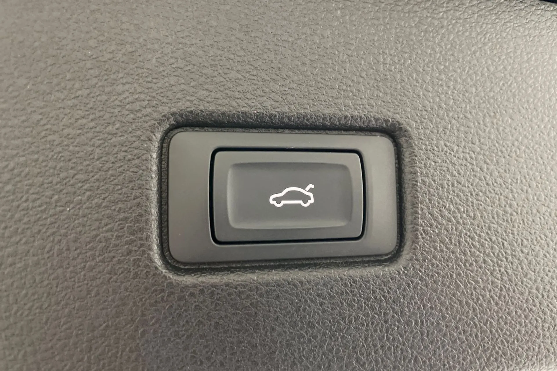 Audi Q5 thumbnail image number 20