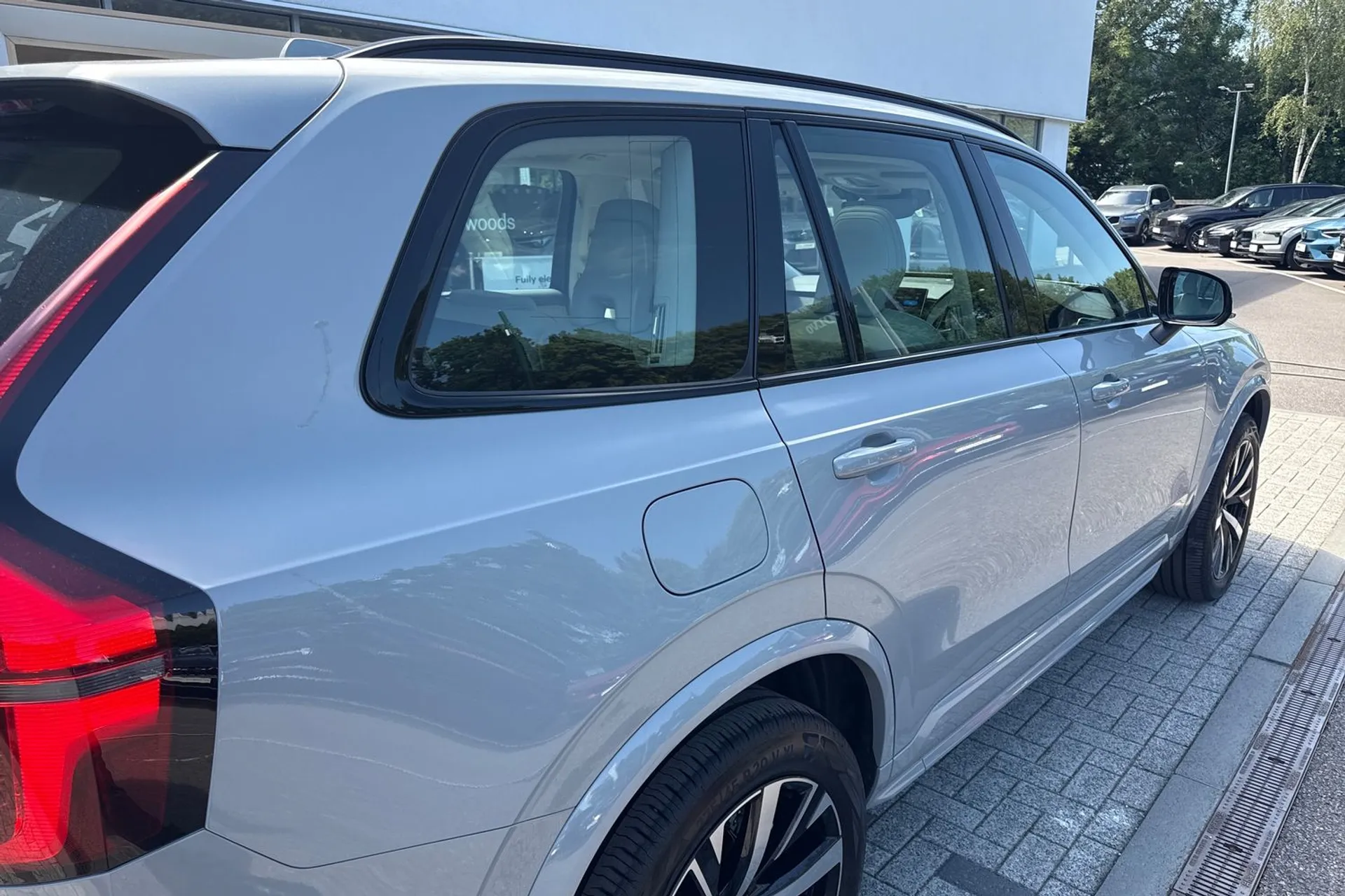 Volvo XC90 thumbnail image number 14